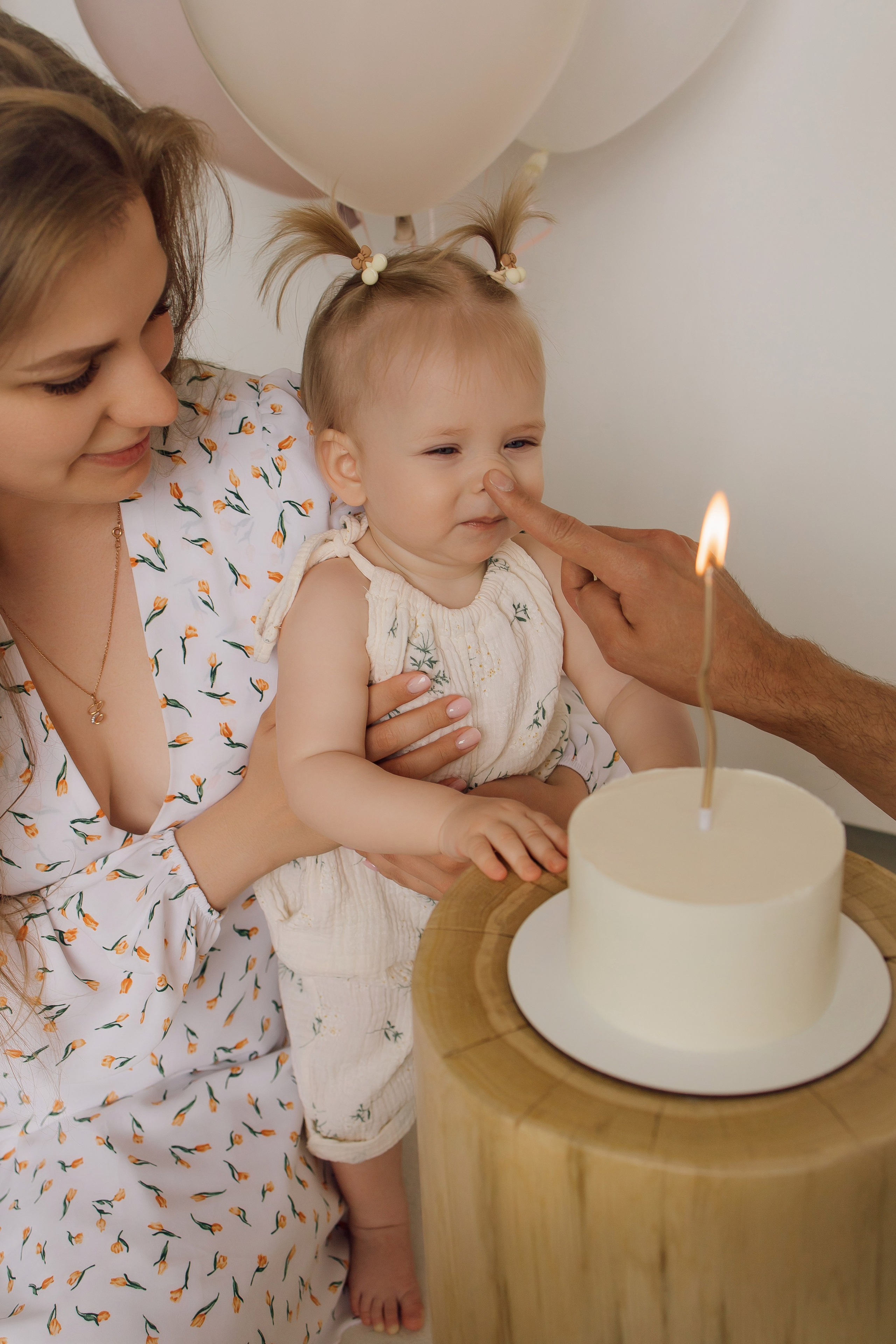 МАлышка Анечка с мамой и папой