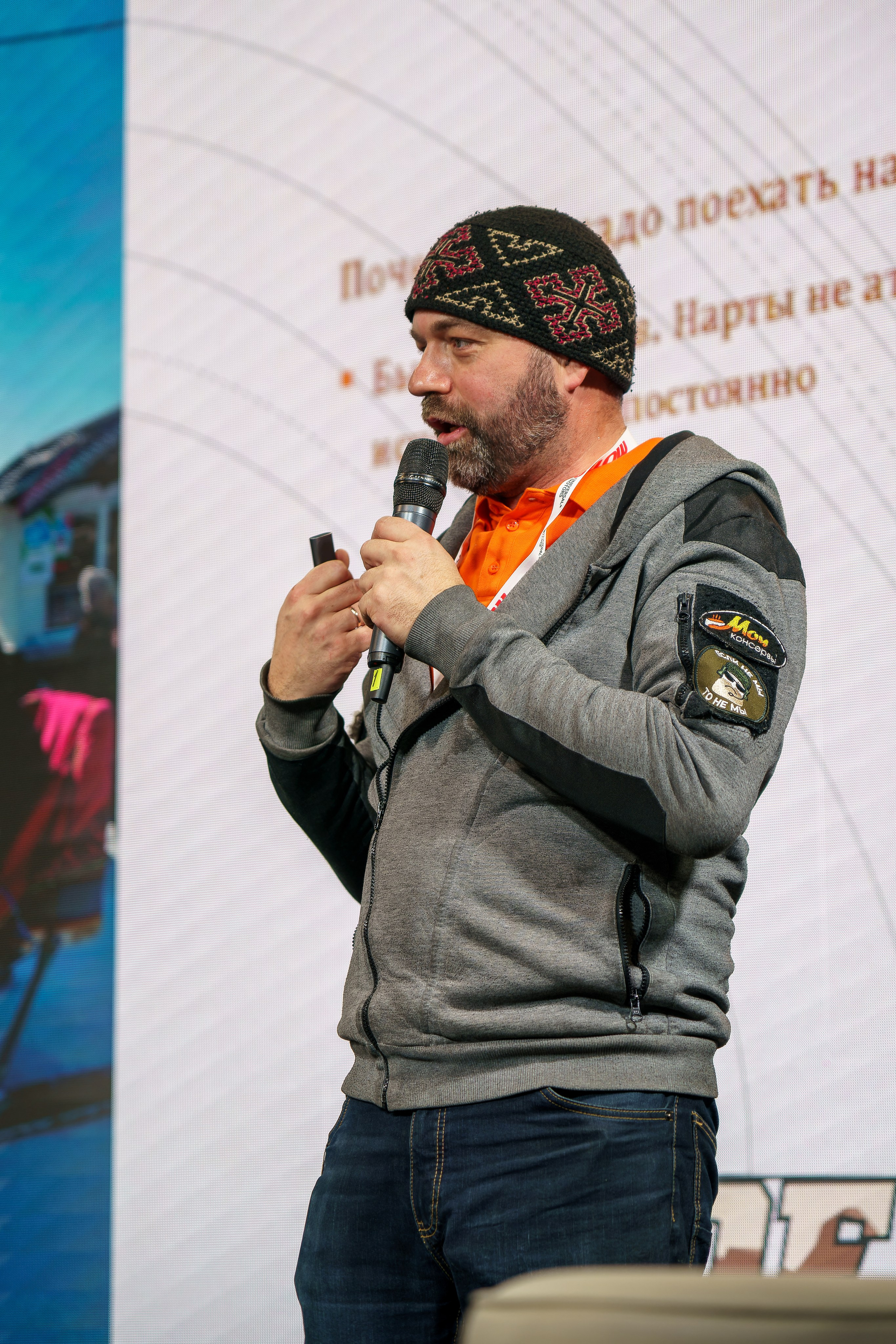 Прогулка по выставке «Поехали 2024 год». «Студия DRONAVT`s» — видеосъёмка и фотография г. Москва