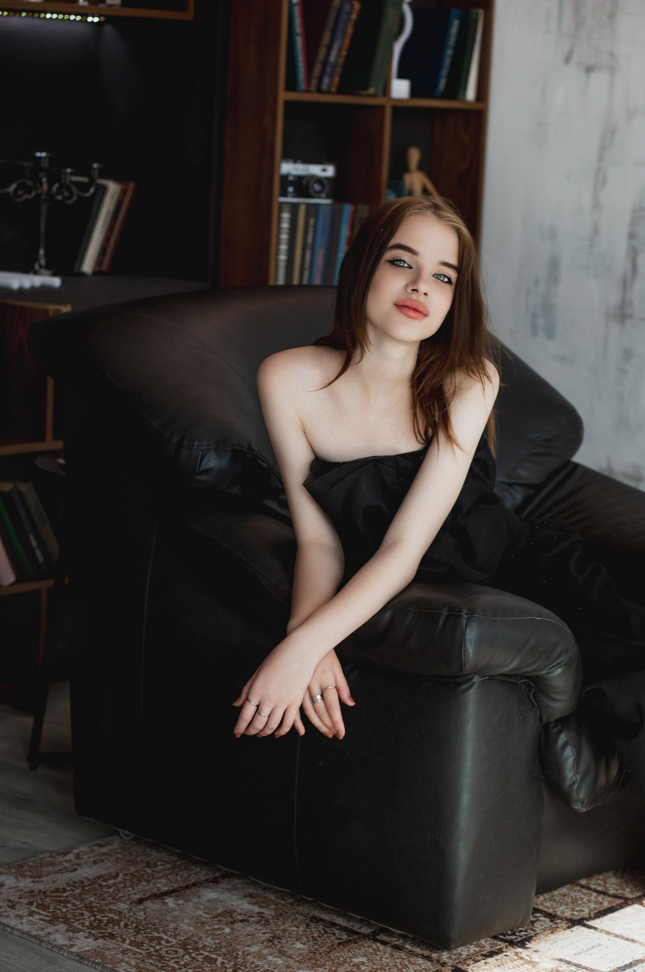 Любовь 18, первая фотосессия подарок от брата. Вера Соколова фотограф Воронеж