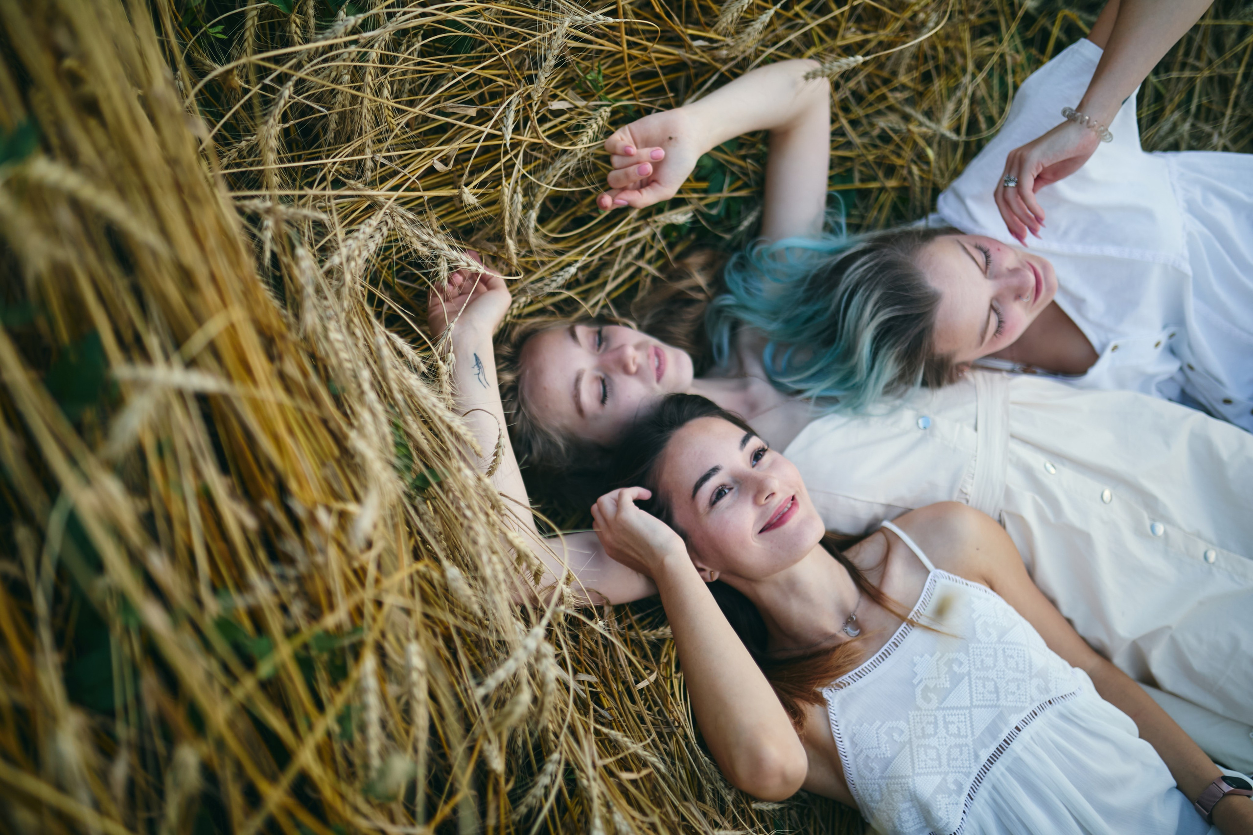 Аня, Лена и Арина. Фотограф София Комкина