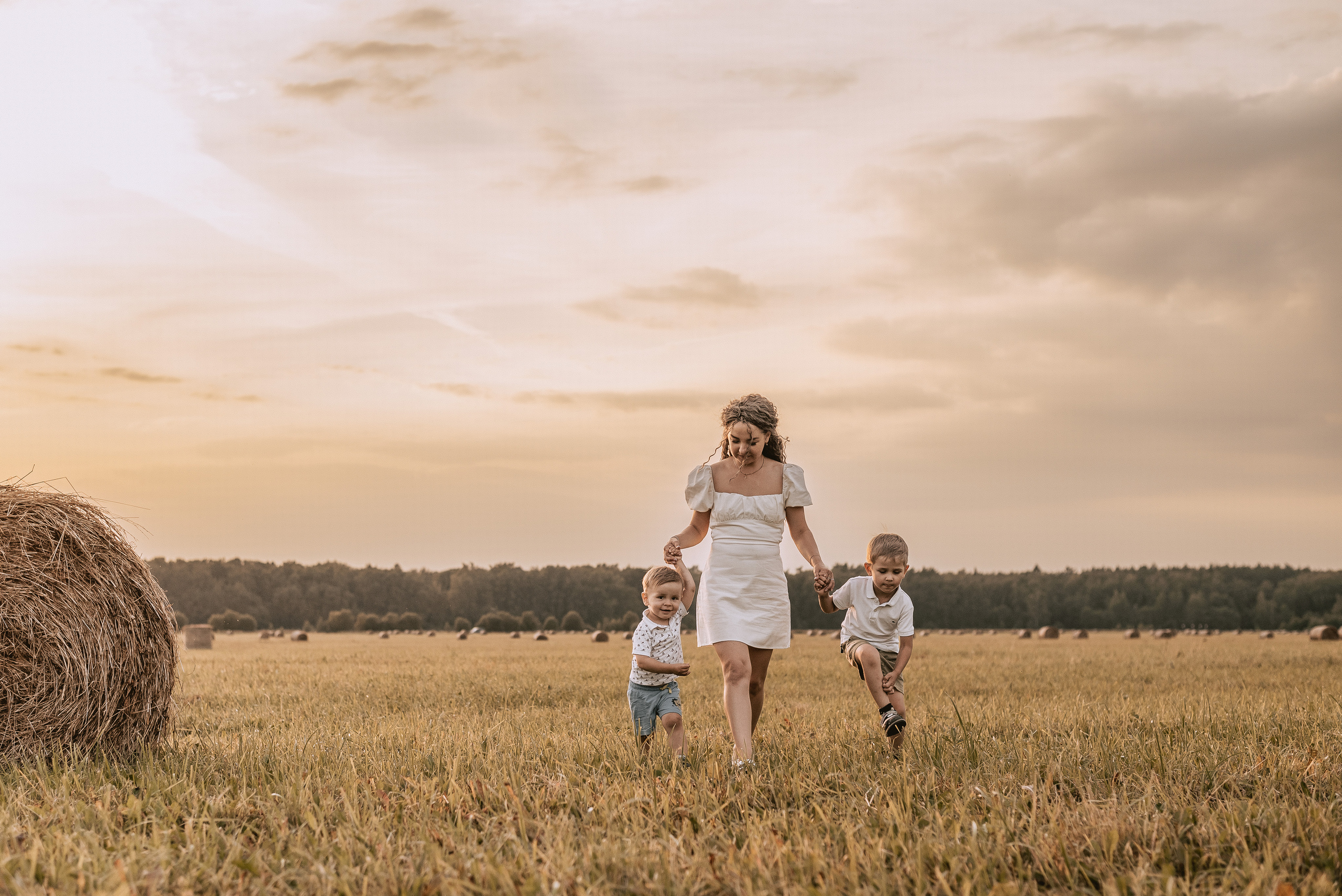 Юлия с сыновьями. Свадебный и семейный фотограф Юлия Чернобай | Подольск, Москва, Московская область