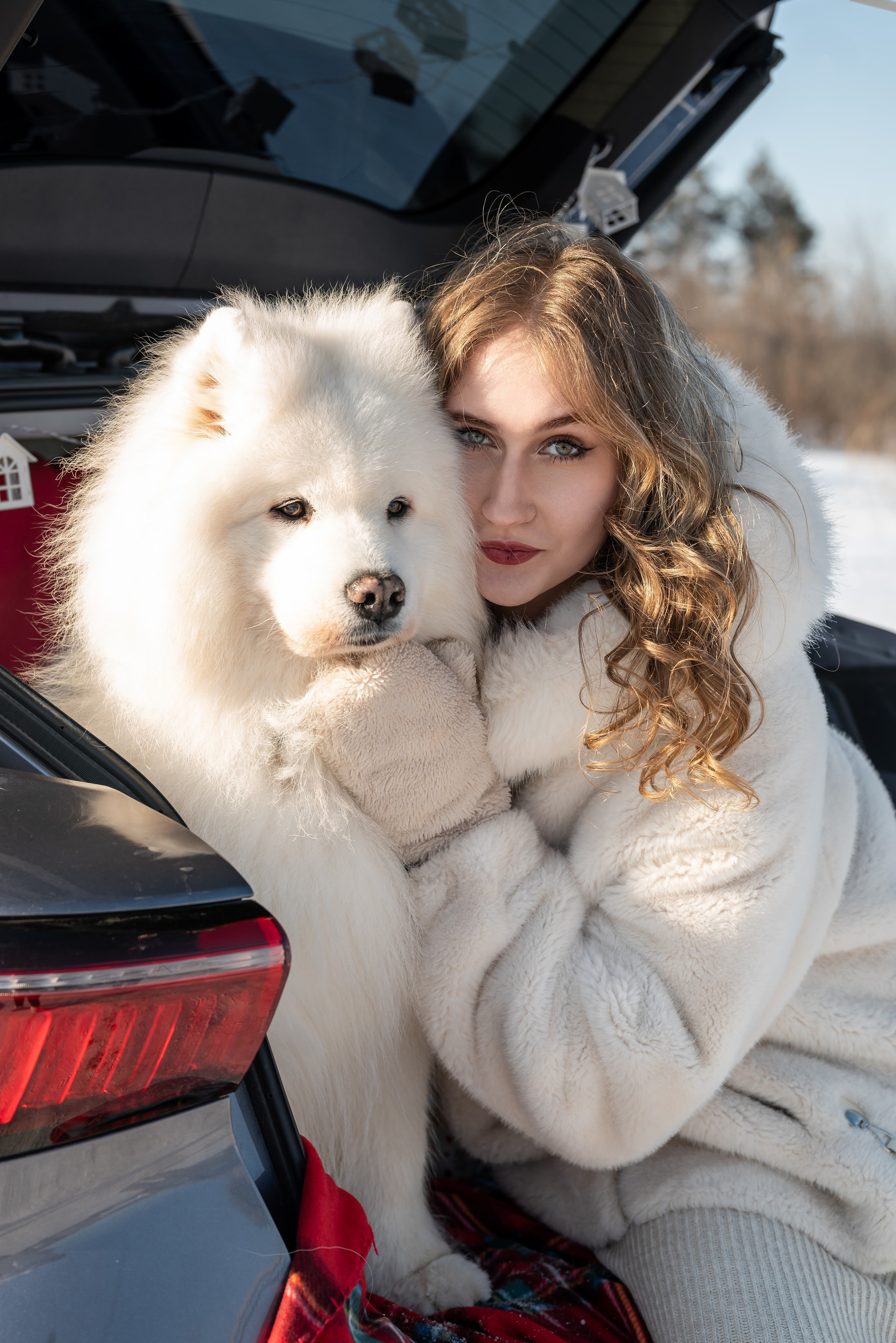 Фотопроект с Платоном и машиной на улице. Фотограф в городе Салават