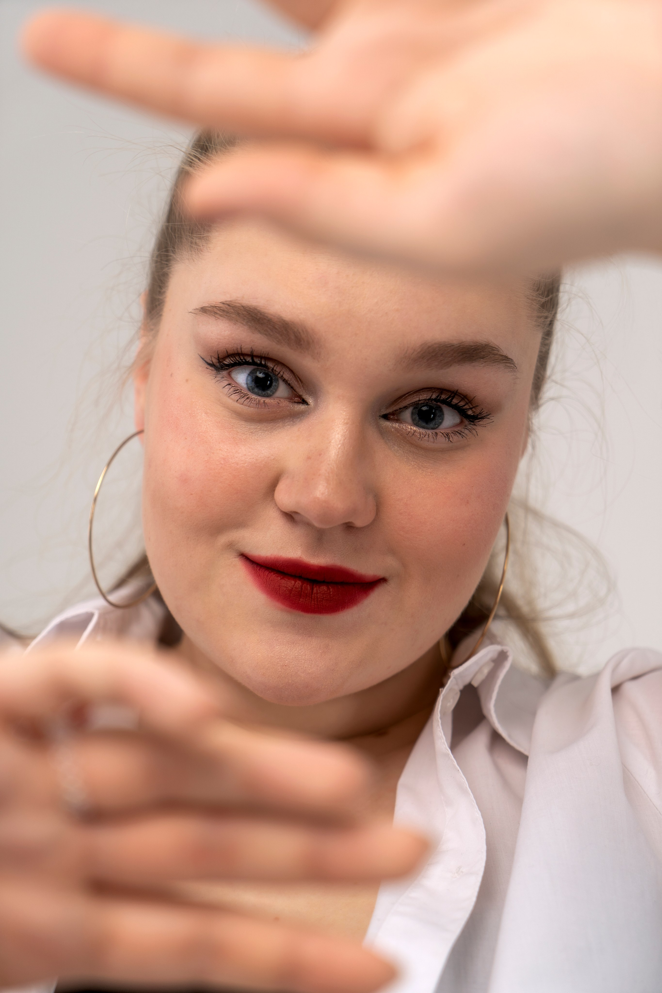 Таня. Портрет. Циклорама. Главная