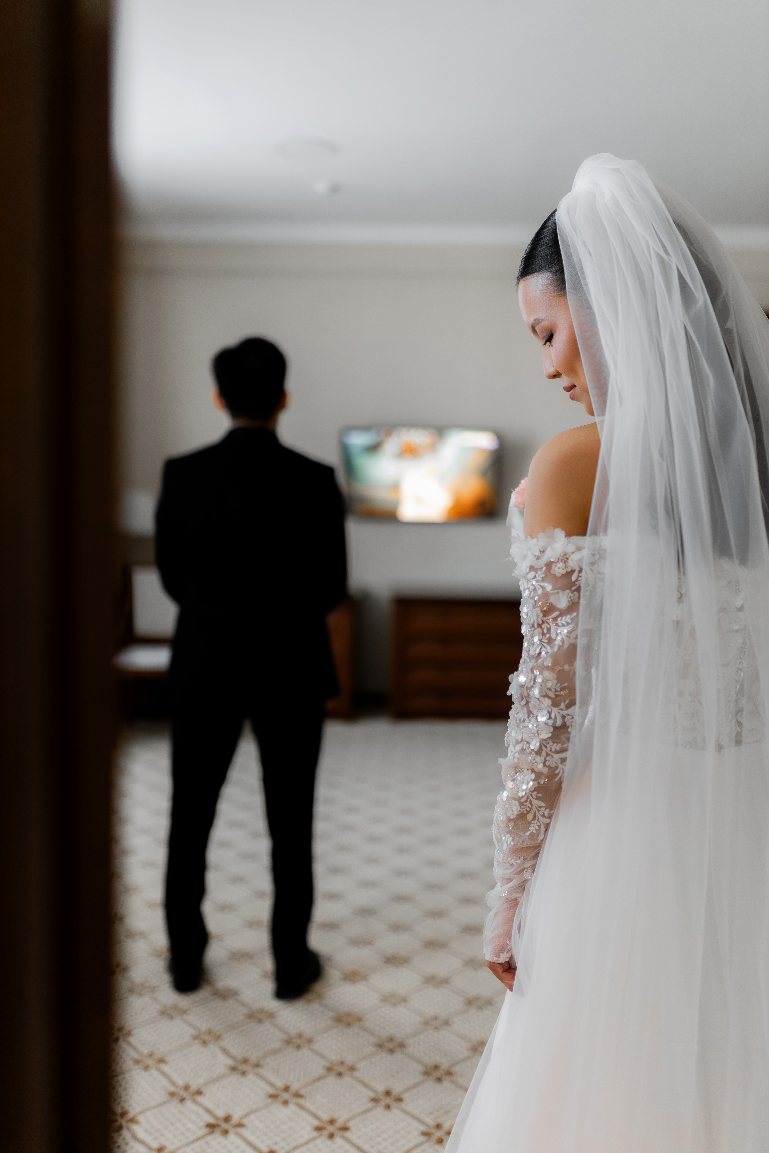 Диас и Ажар, отель «МЕДЕУ»