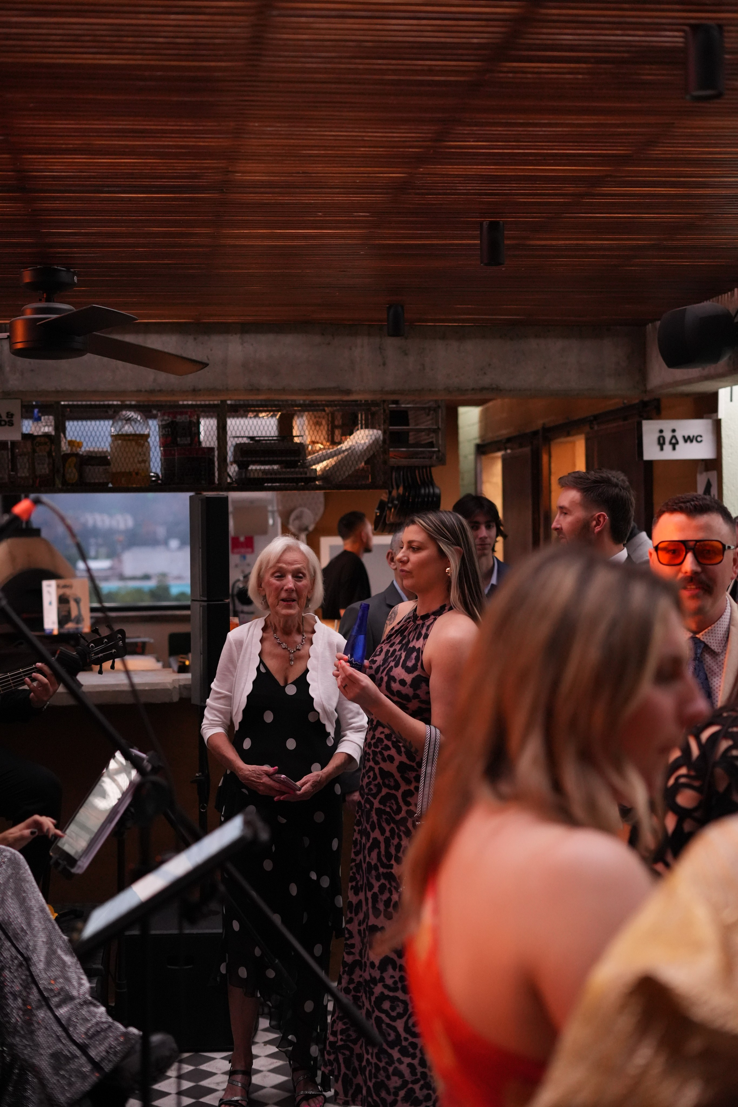 Olivia and Zack / 1 wedding day. Wedding Photographer in Barcelona and Medellin