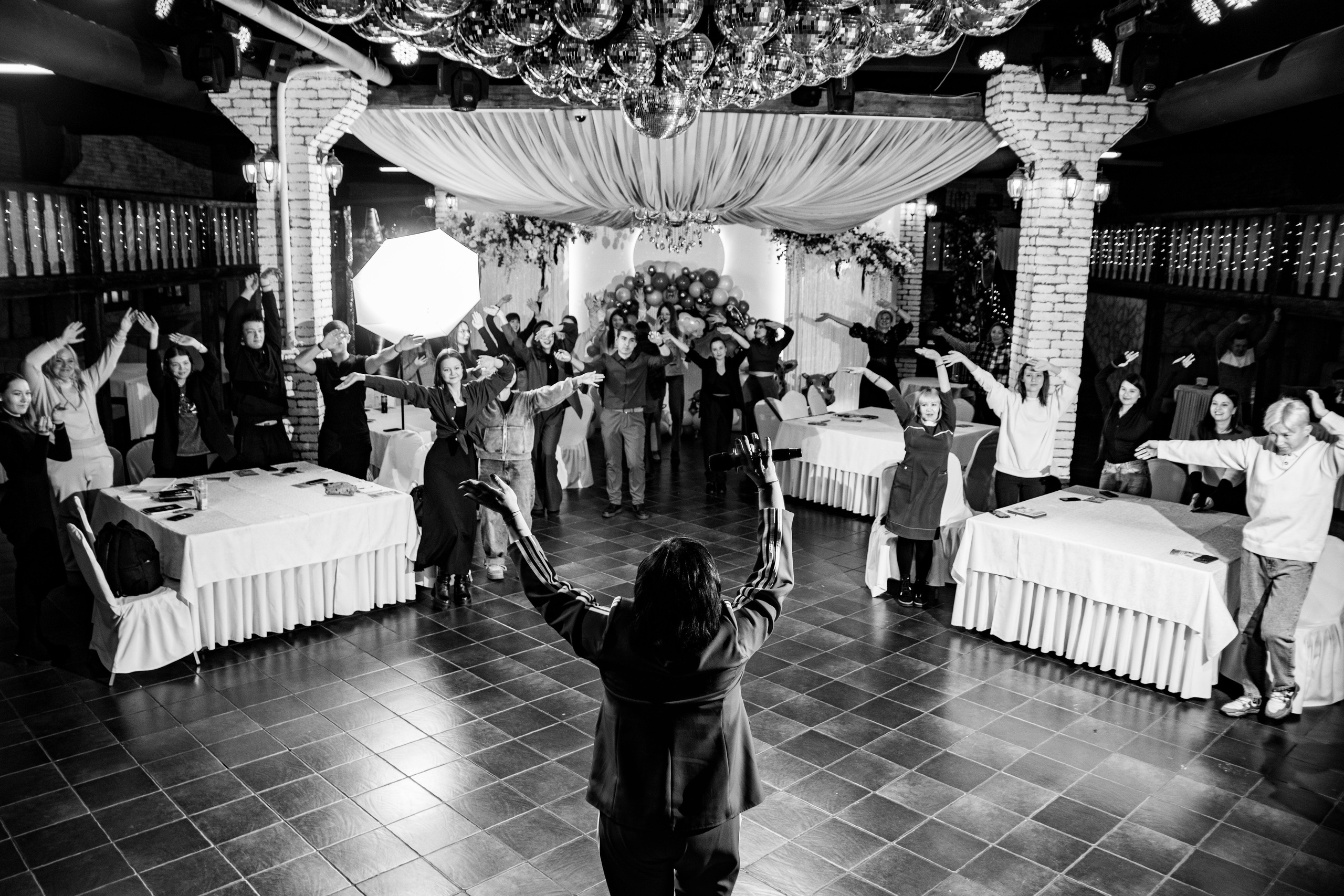 Главная. Репортажный фотограф на дни рождения и юбилеи в Улан-Удэ — Алексей Раднаев