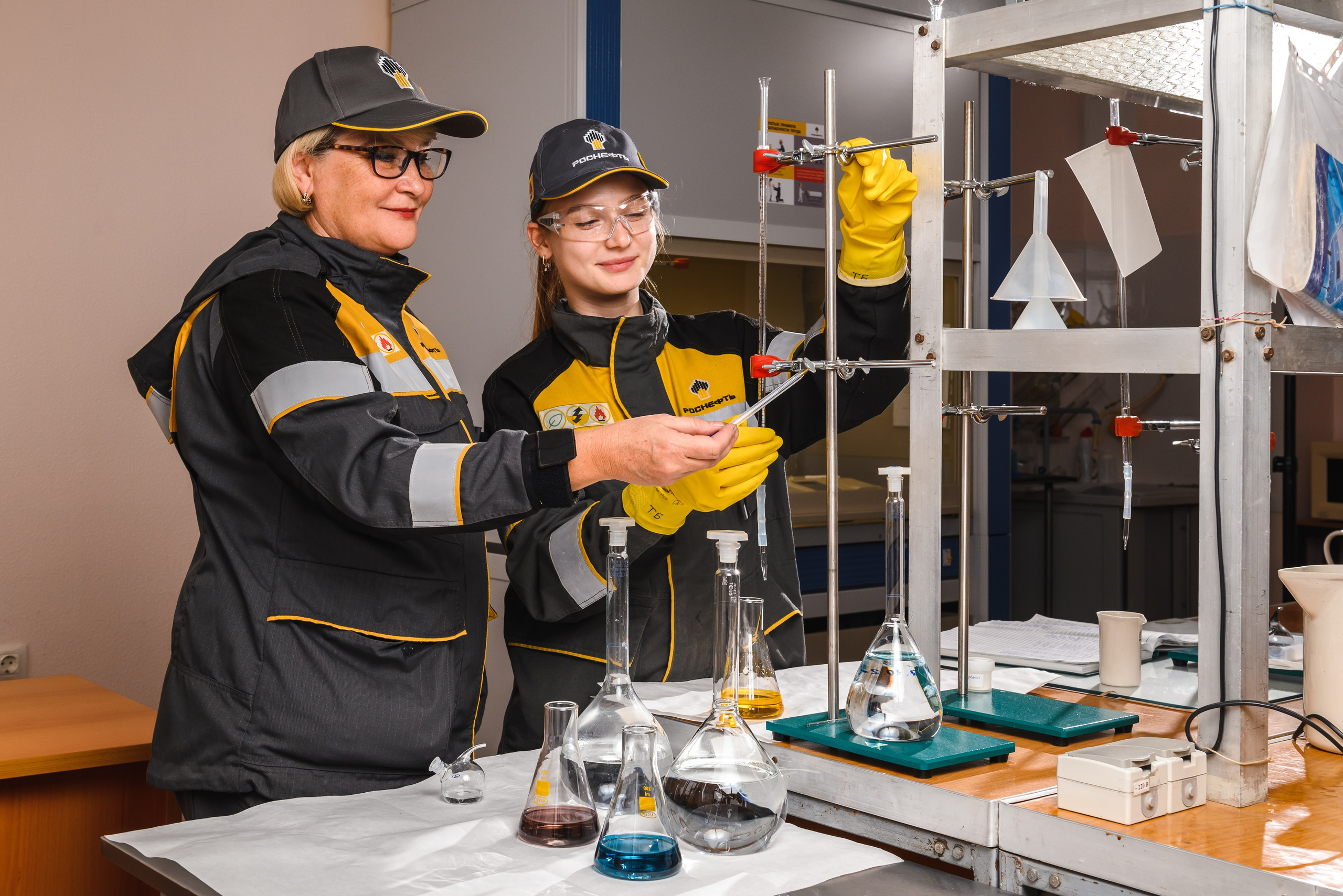 Куйбышевский НПЗ. Календарь