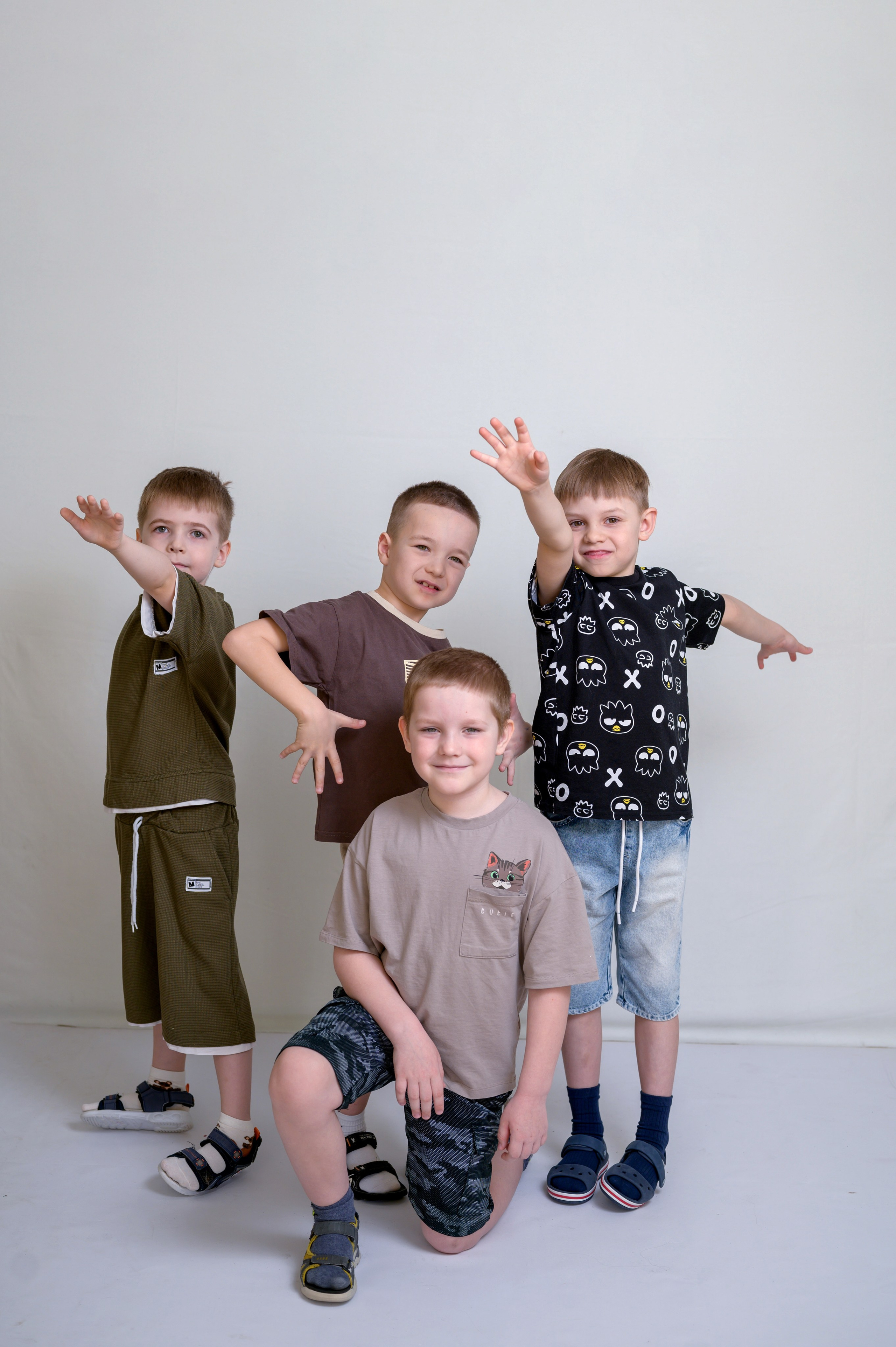 Д/с№ 3к3 группа «Фантазёры» (индивидуальный дизайн) + рисунки детей. Фотограф новорожденных, семейный детский в Тюмени Татьяна Морозова