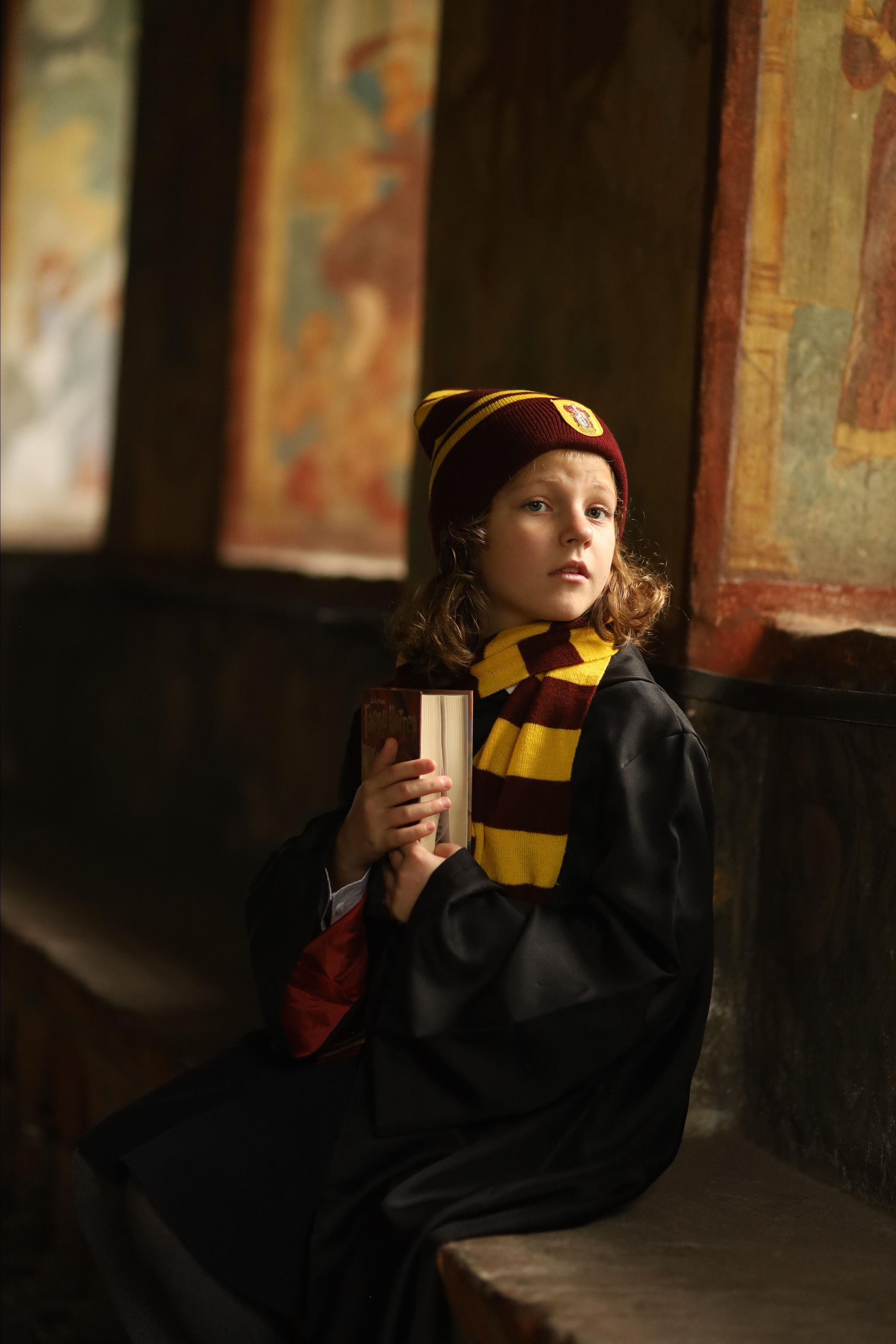 Василиса, приключения с картой Мародеров. Детский сказочный фотограф Ярославль