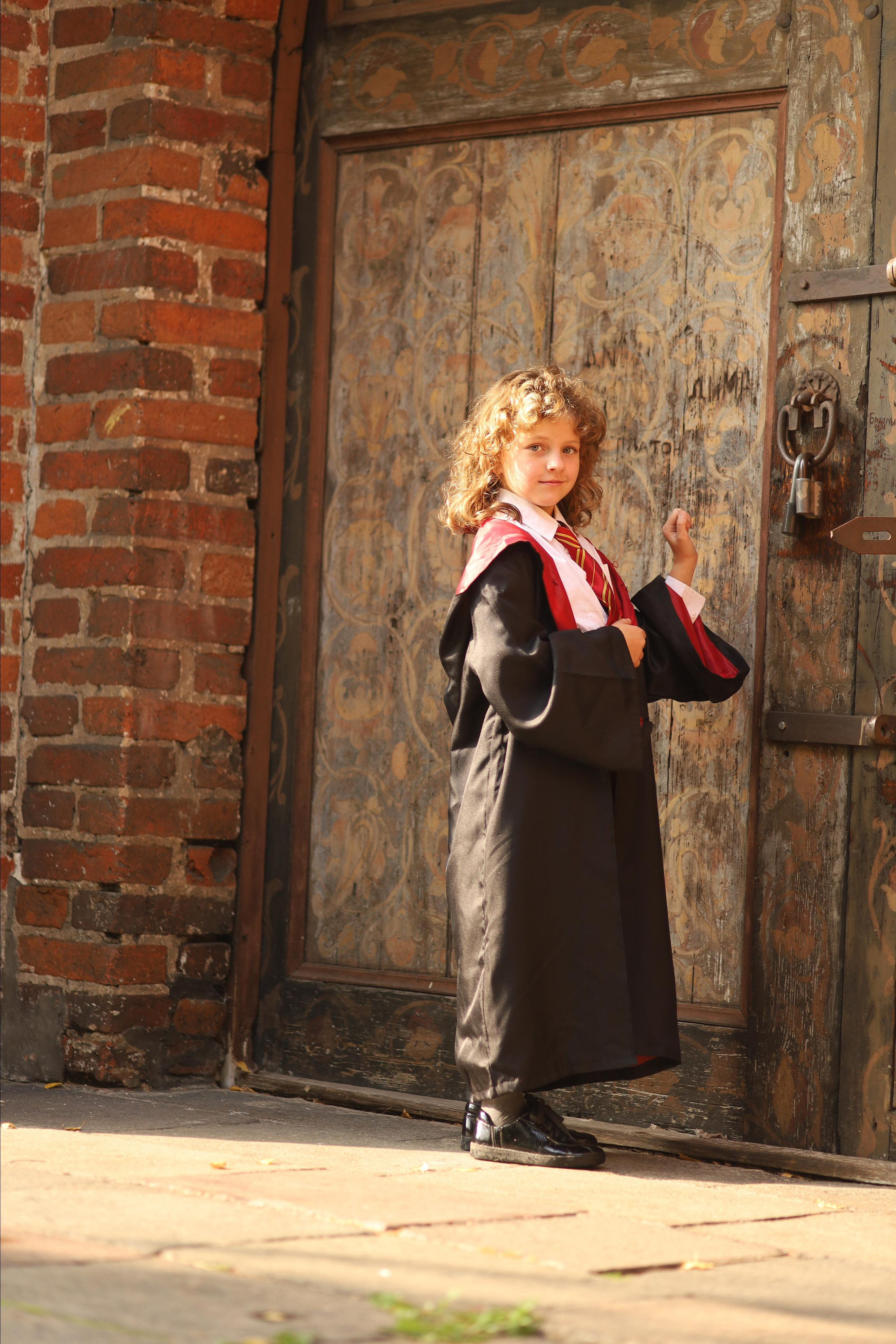 Василиса, приключения с картой Мародеров. Детский сказочный фотограф Ярославль