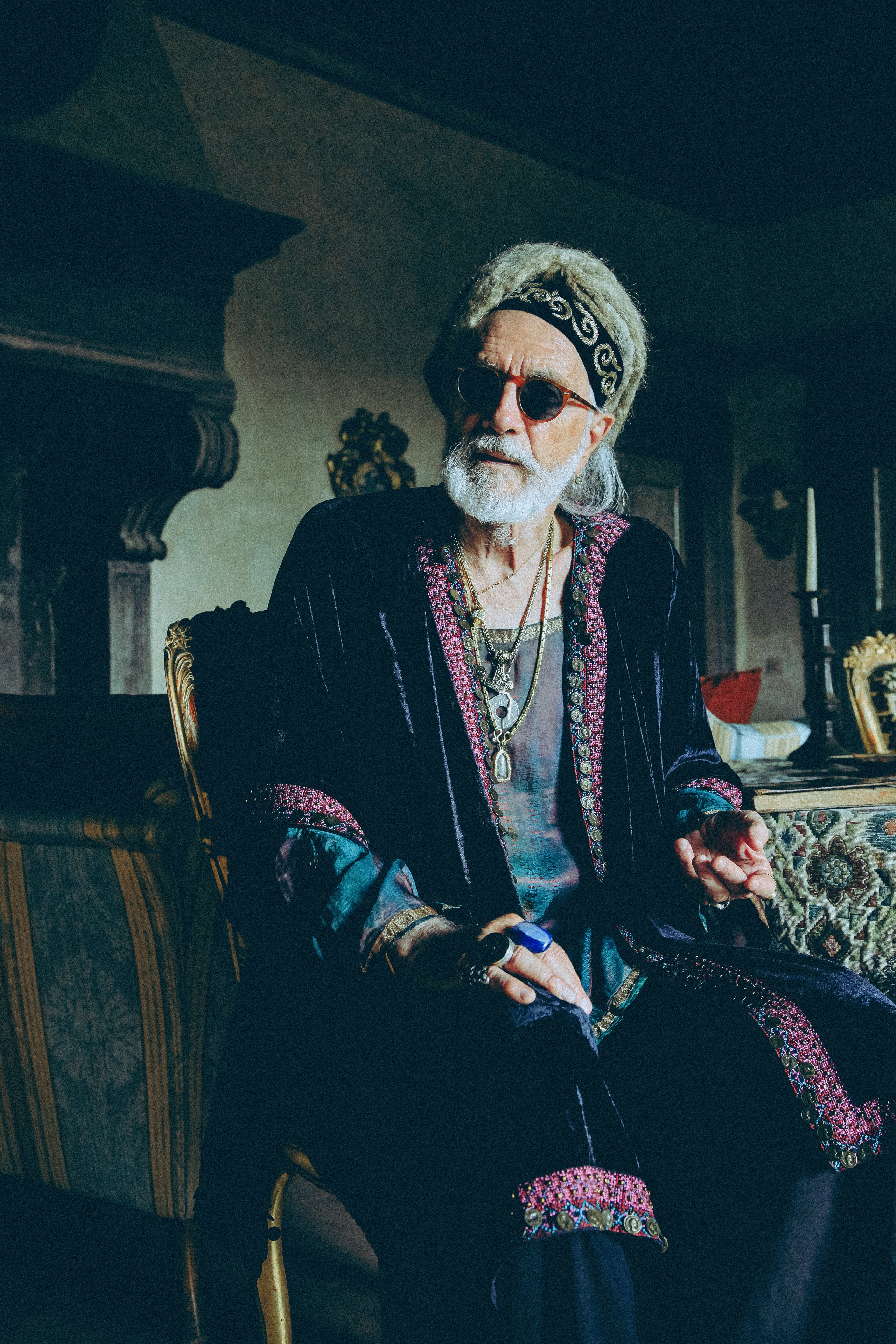 Принц Сташ Клоссовски де Рола. Татьяна Фокина — портретный фотограф и AI creator