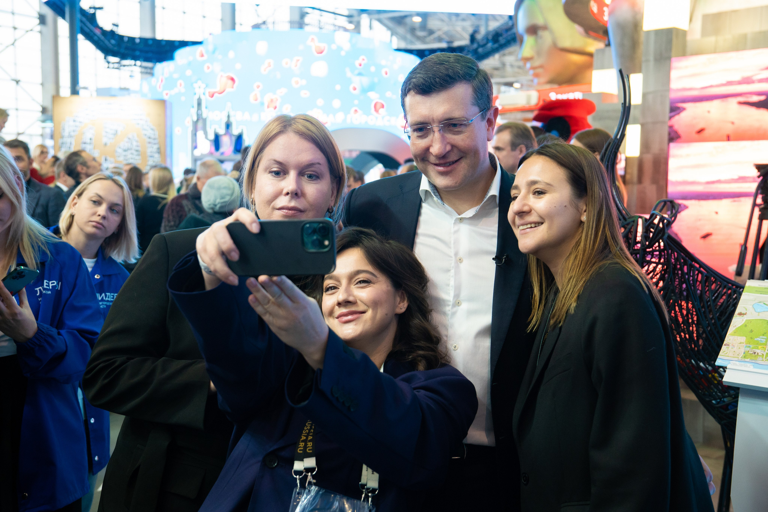 Международная выставка-форум «Россия». Репортажный фотограф — Александр Пода