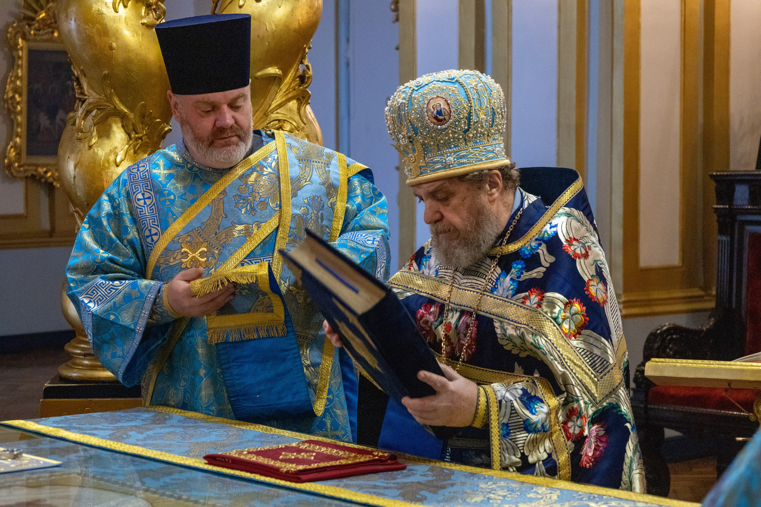 РОЖДЕСТВО ПРЕСВЯТОЙ ВЛАДЫЧИЦЫ НАШЕЙ БОГОРОДИЦЫ И ПРИСНОДЕВЫ МАРИИ. НИКОЛО-БОГОЯВЛЕНСКИЙ МОРСКОЙ СОБОР