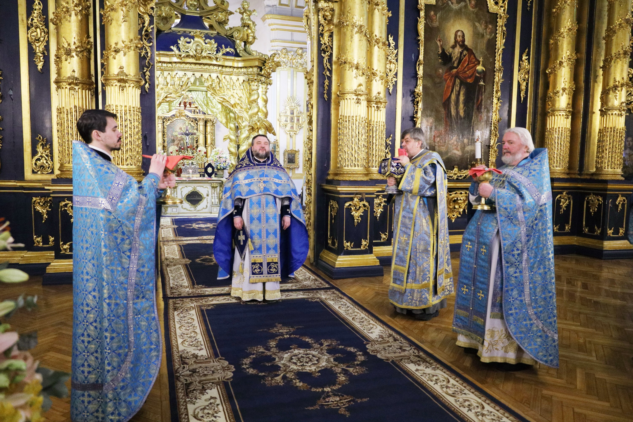 НЕДЕЛЯ 24-Я ПО ПЯТИДЕСЯТНИЦЕ. ОТДАНИЕ ПРАЗДНИКА ВВЕДЕНИЯ ВО ХРАМ ПРЕСВЯТОЙ БОГОРОДИЦЫ. НИКОЛО-БОГОЯВЛЕНСКИЙ МОРСКОЙ СОБОР