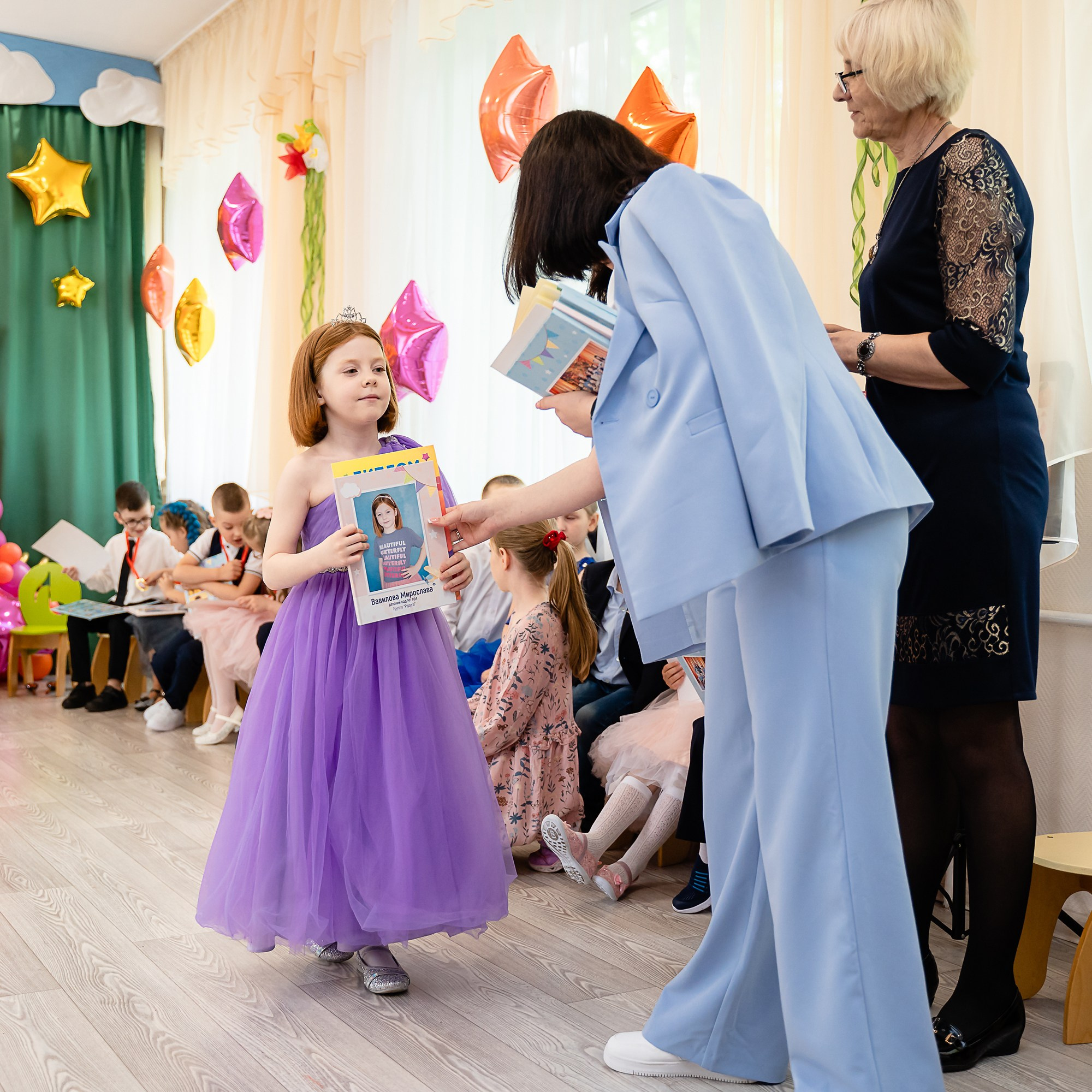 Отзывы. Детский и Школьный фотограф во Владивостоке. Выпускные альбомы