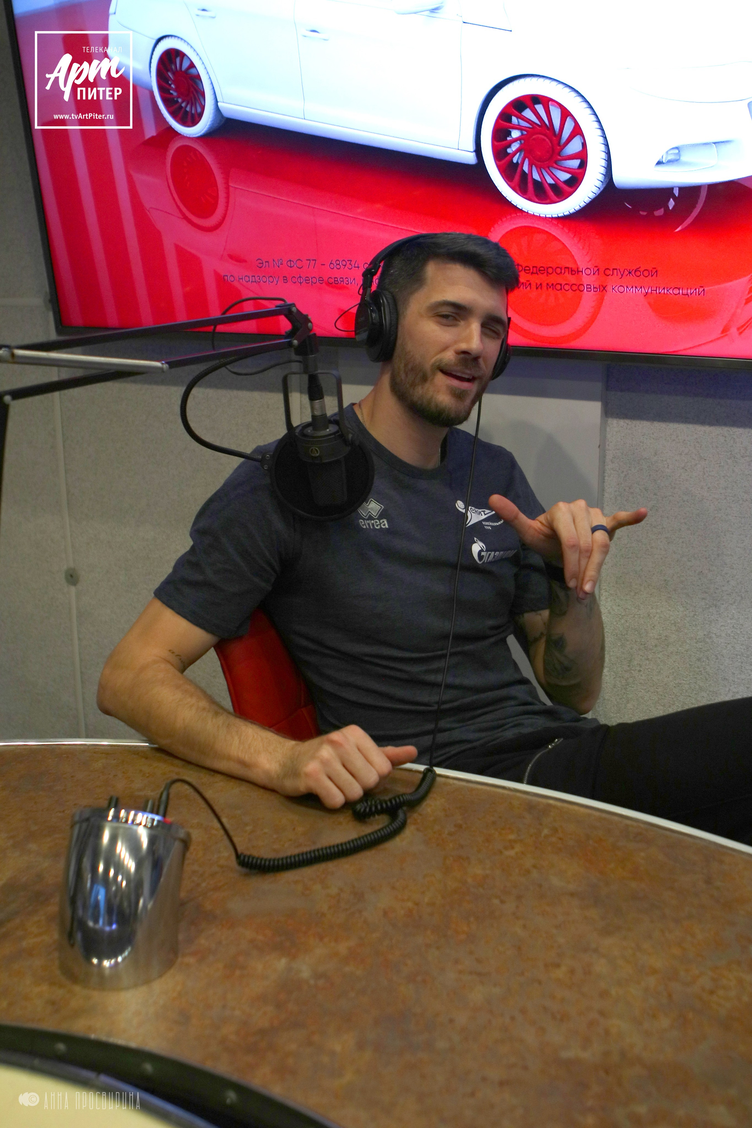 Дайджест съемок программы Лены Лариной на Радио Метро. Ваш фотограф в Санкт-Петербурге Анна Просвирина