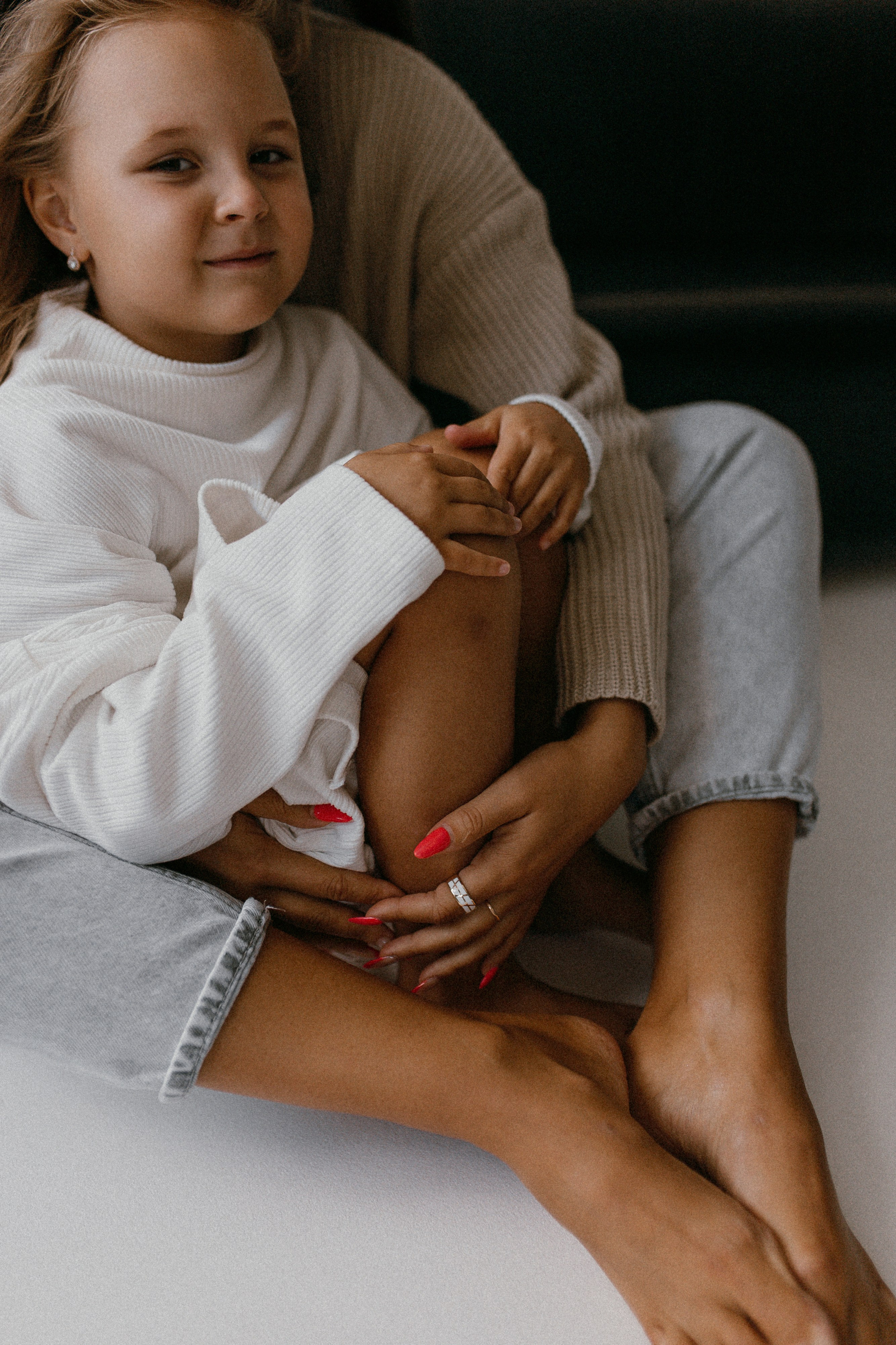 Есения и мама. Семейный фотограф Губкин/Старый Оскол