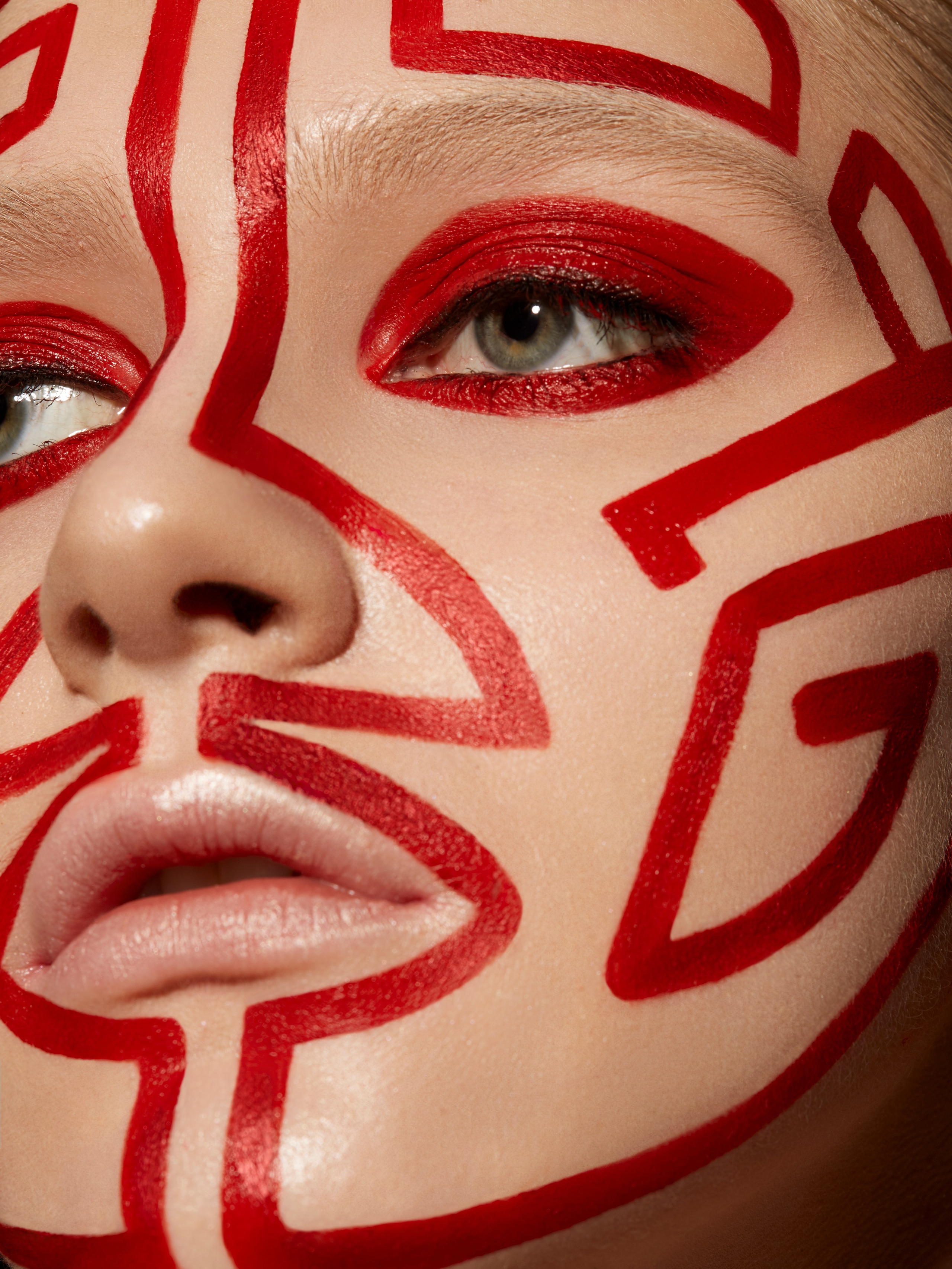 TOTAL RED. Профессиональный фотограф Федотова Арина