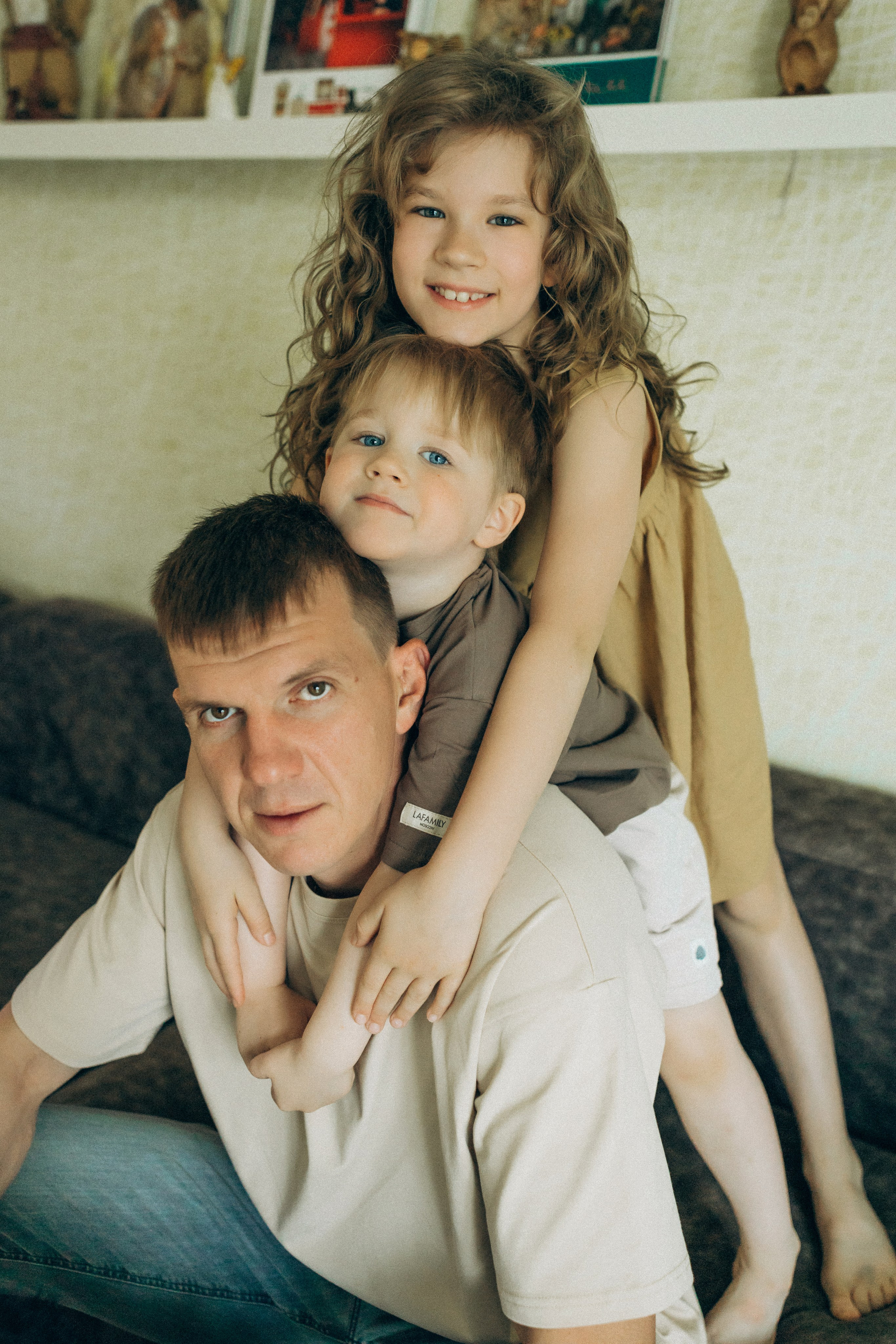 Олеся, Паша, Варя и Егор. Семейный фотограф и детский фотограф в Волгограде Алеся Бутакова — дет