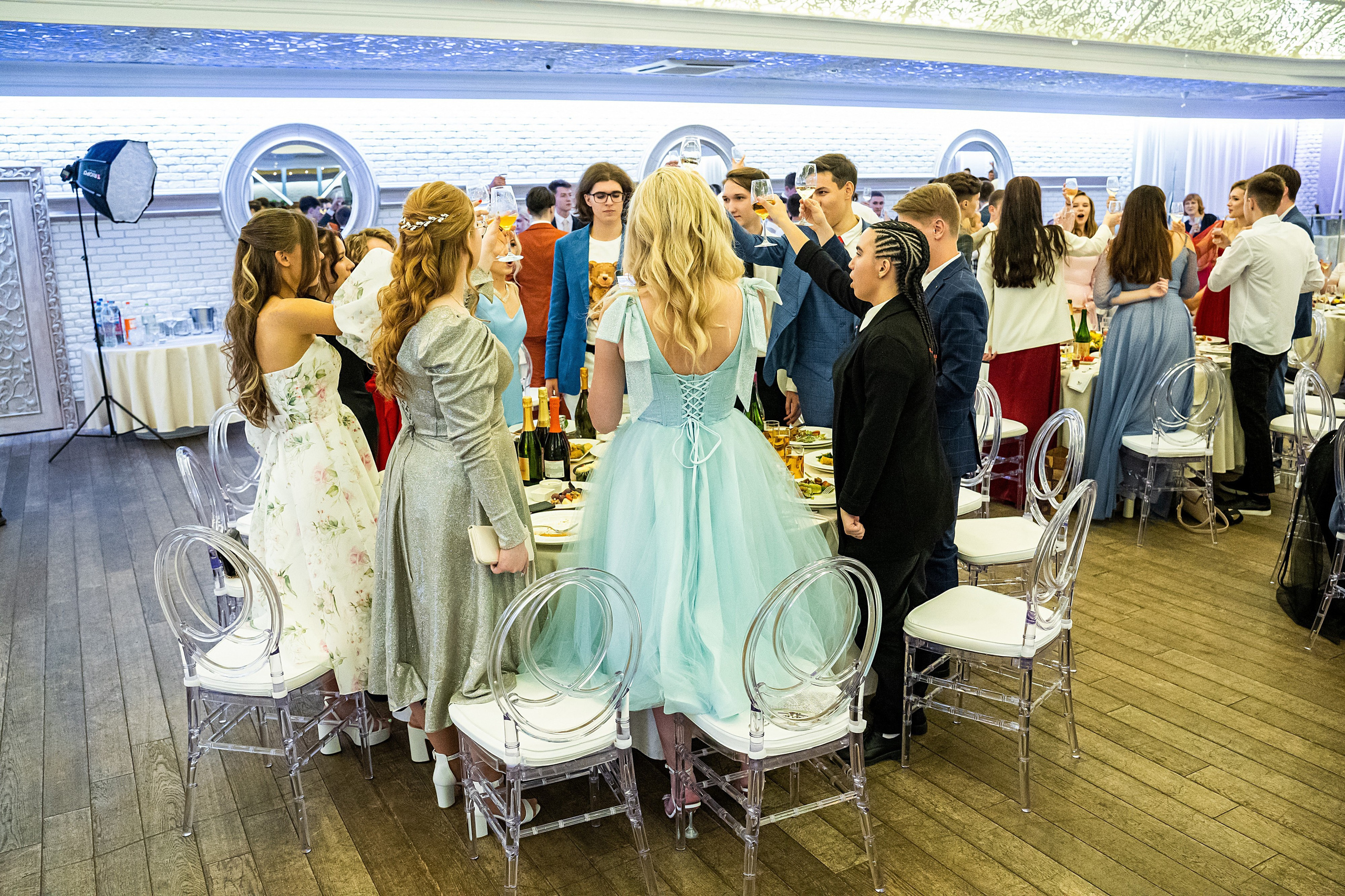 Выпускной 101 школа | Артист. Фотограф в Воронеже Ольга Космодемьянская