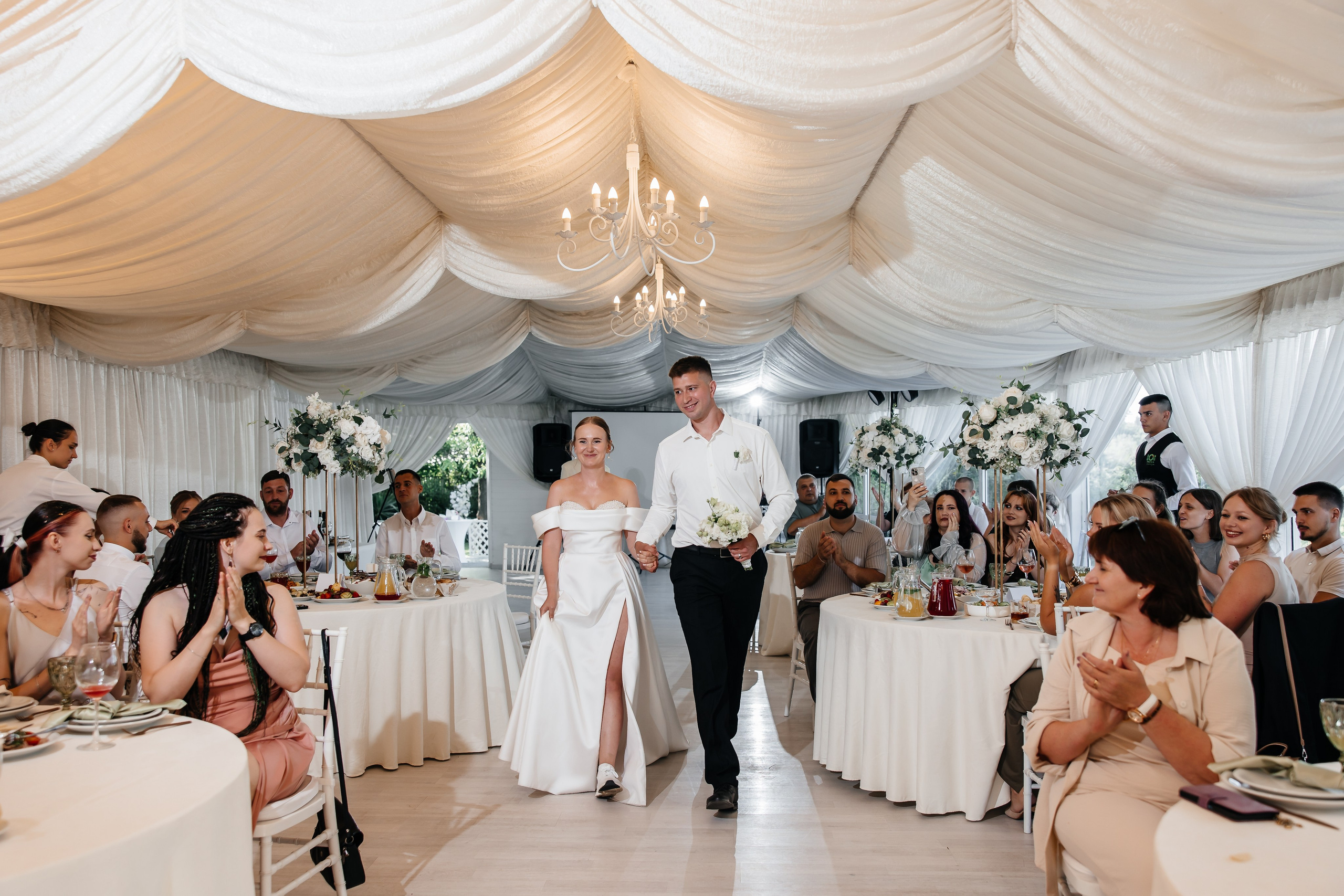 Анонс свадьбы Юлии и Игоря. Городская лавстори в Севастополе. Свадебный фотограф в Крыму и Севастополе Ольга Баскакова