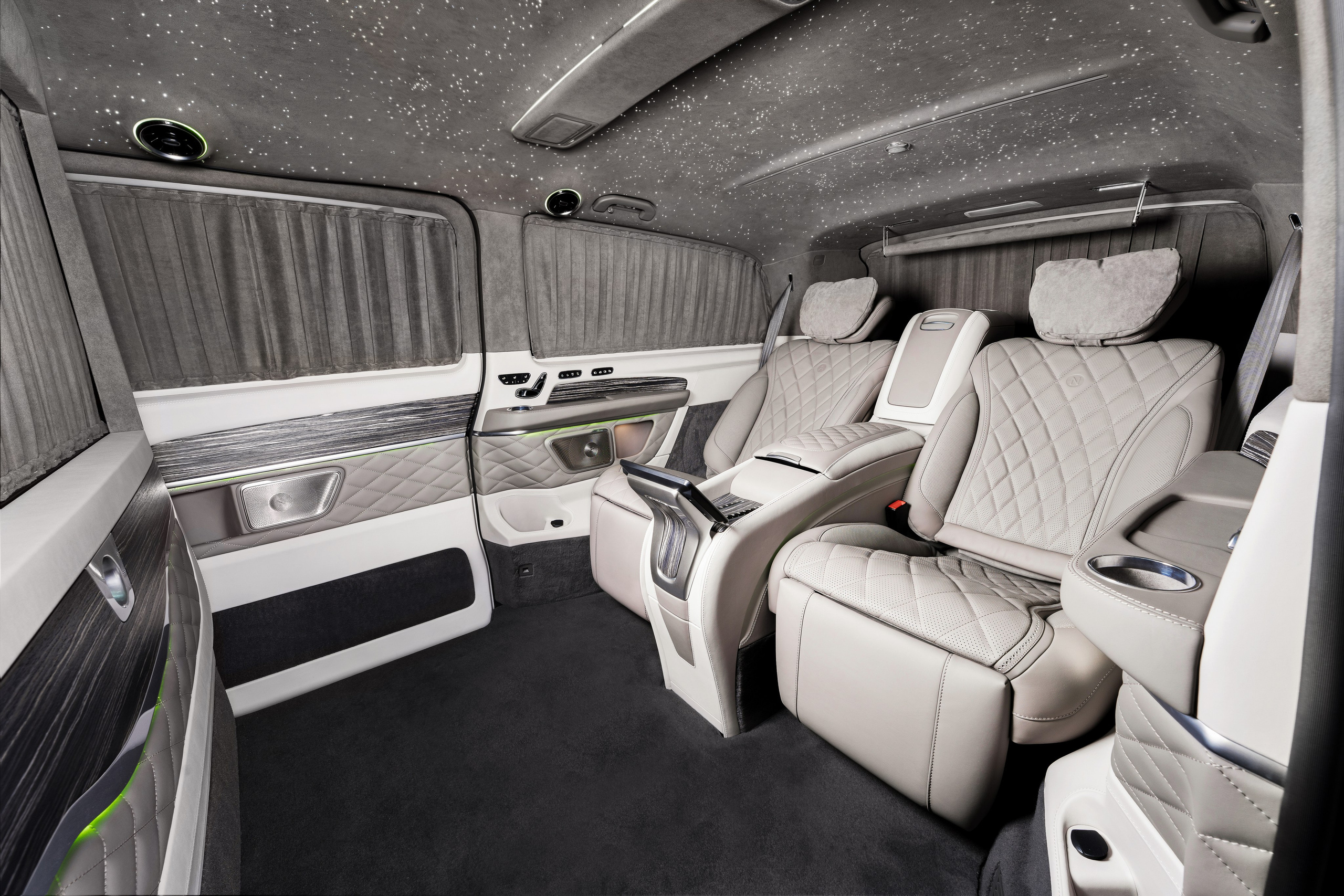 MB V-class. Фотограф Светлана Усова