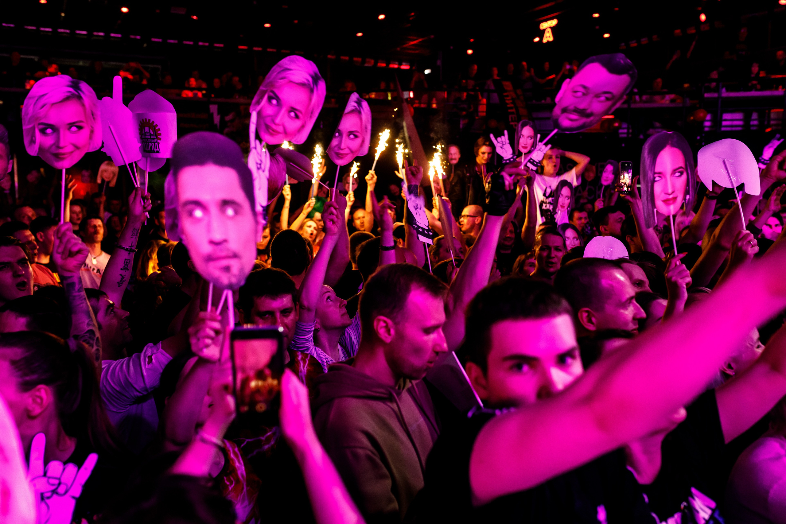 БРИГАДНЫЙ ПОДРЯД. Фотограф Елена Богачева (lenalena_na_na_na)