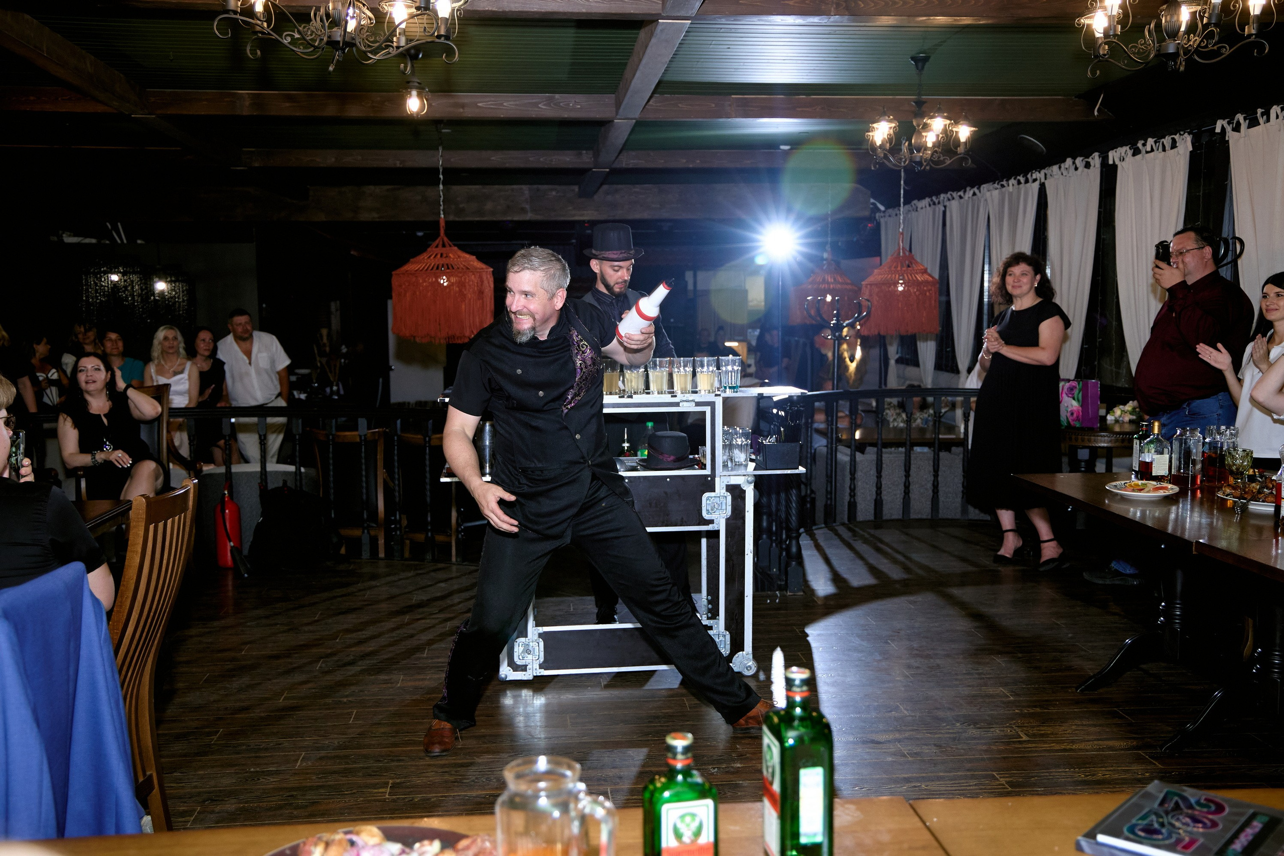 Выпускной 35 Сош. Фотограф Выпускные альбомы Таганрог Сергей Коробченко