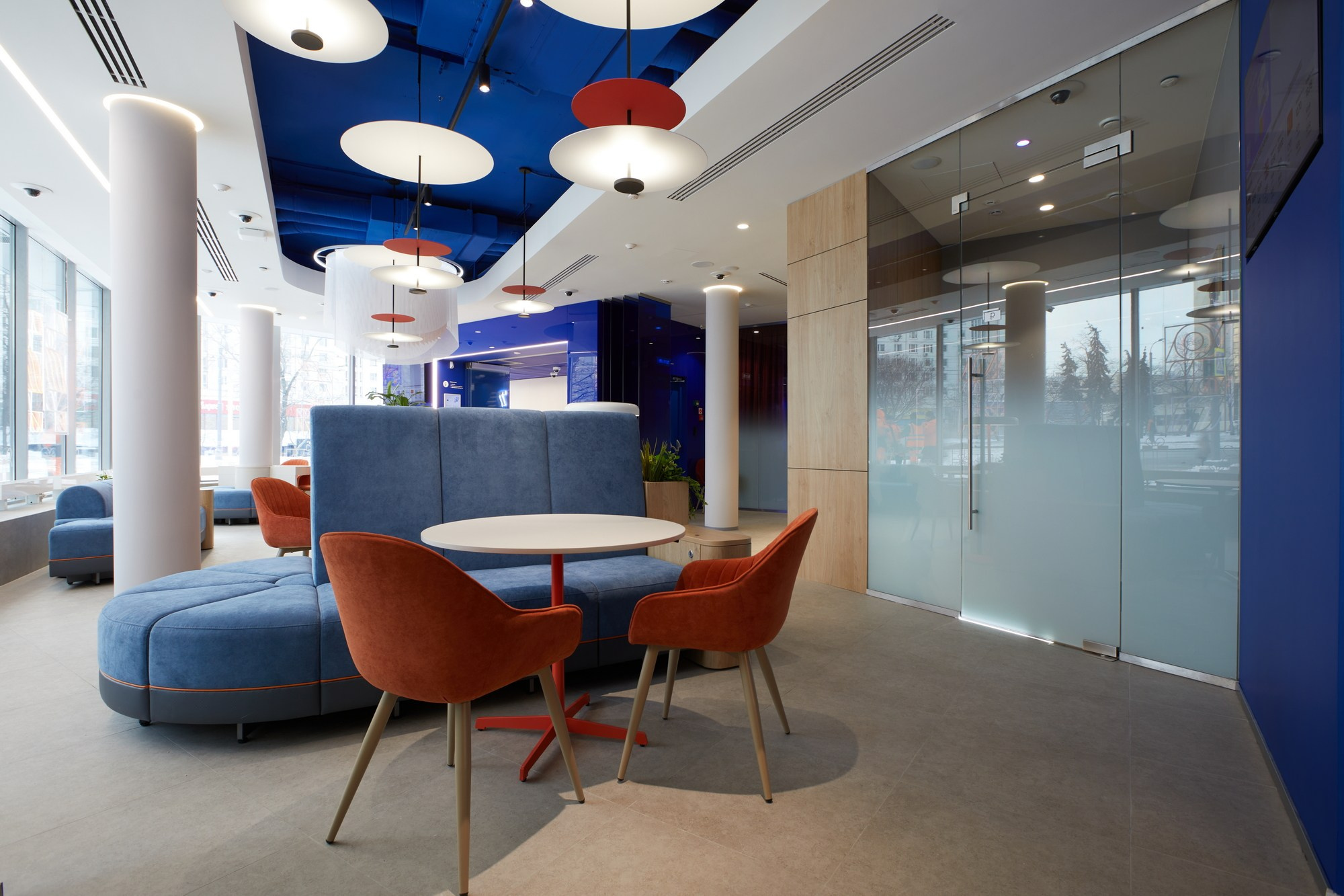 Офис «Газпромбанк». Профессиональная фотосъемка для бизнеса и личного бренда в Москве