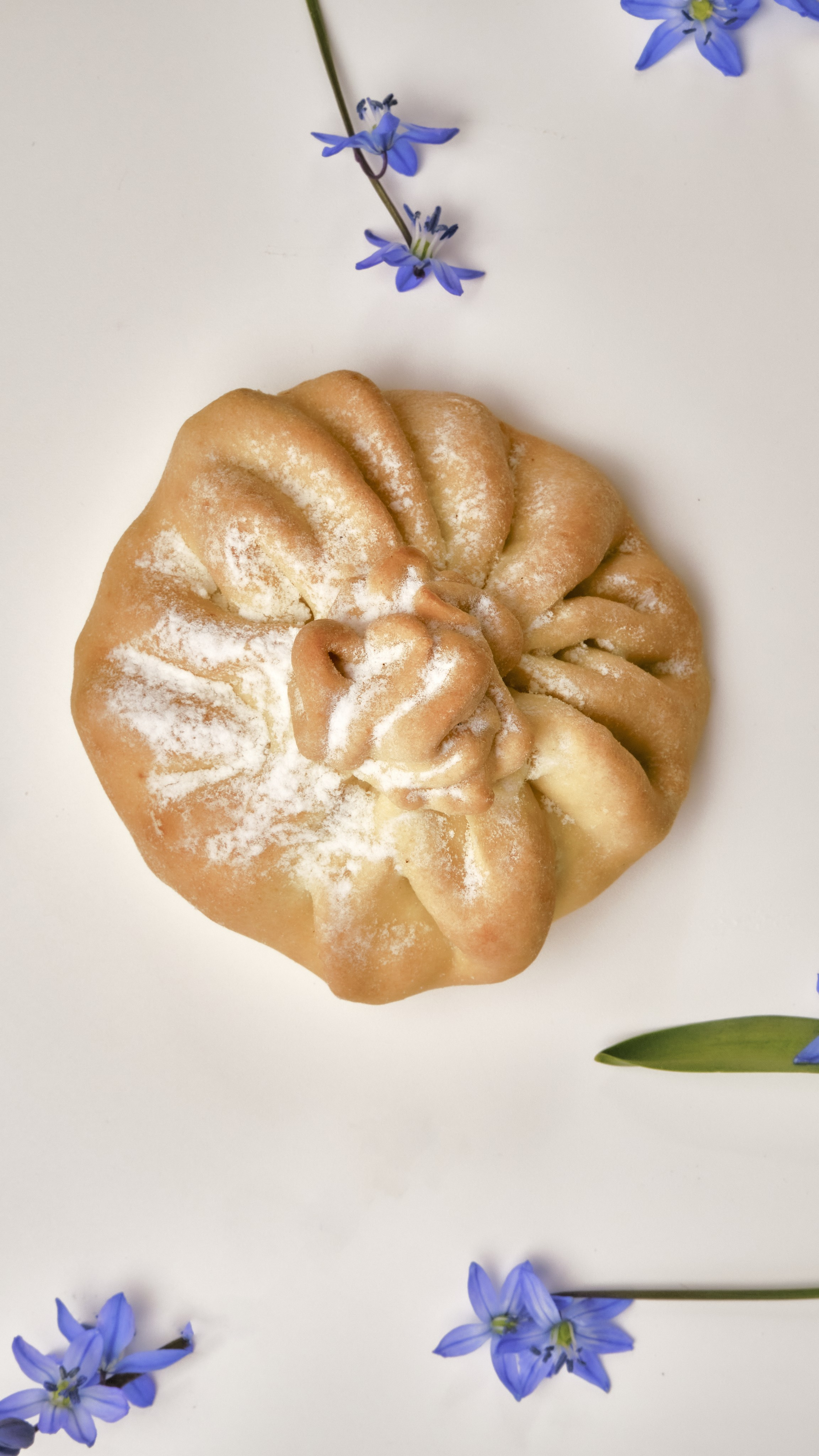 Фуд съёмка на светлом фоне. Я  фотограф. Работаю в городе Москва,