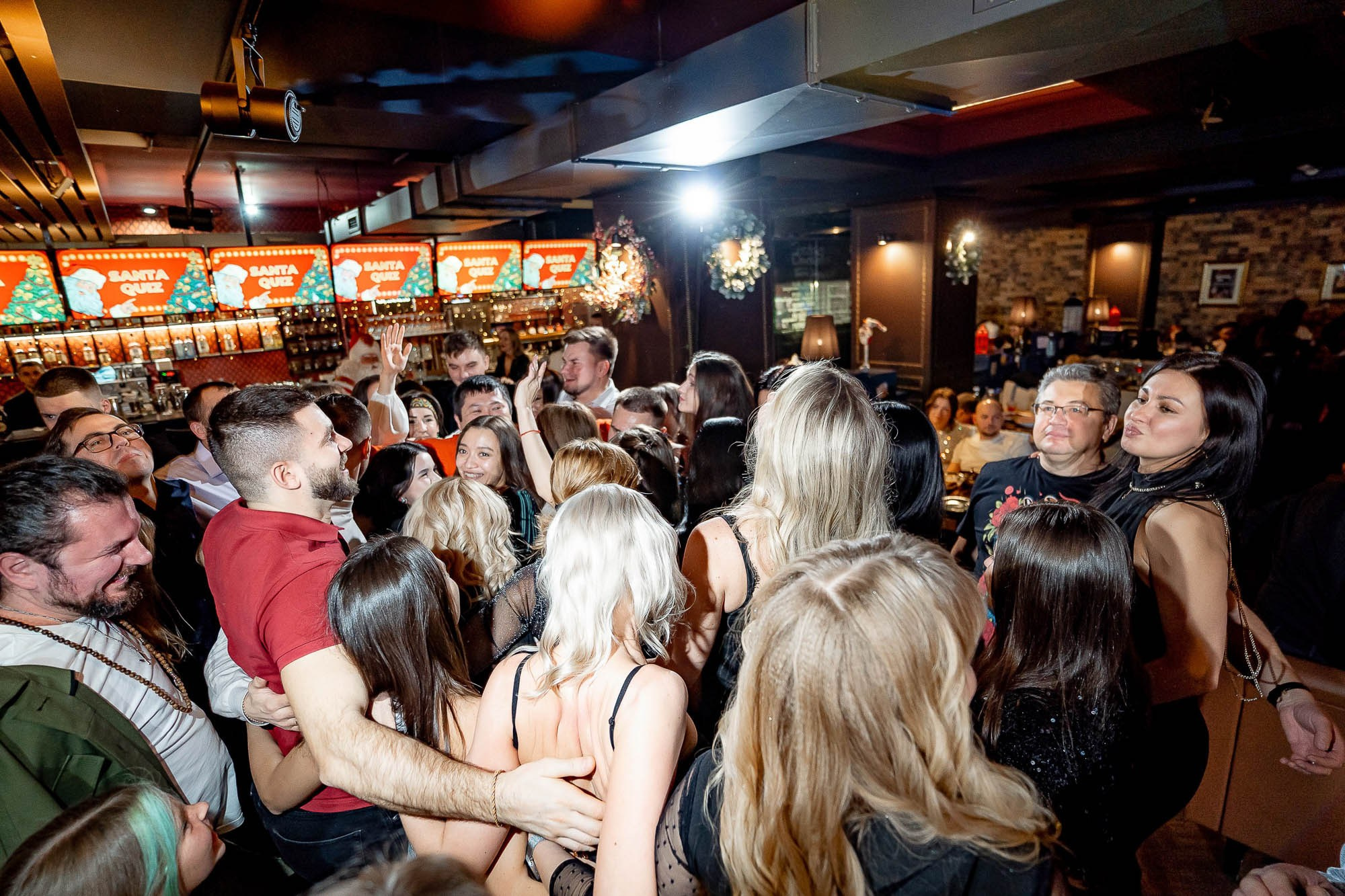 Новый год 2024 в Peoples. Сергей Кошкин. Репортажная и ивент-фотография в Сургуте