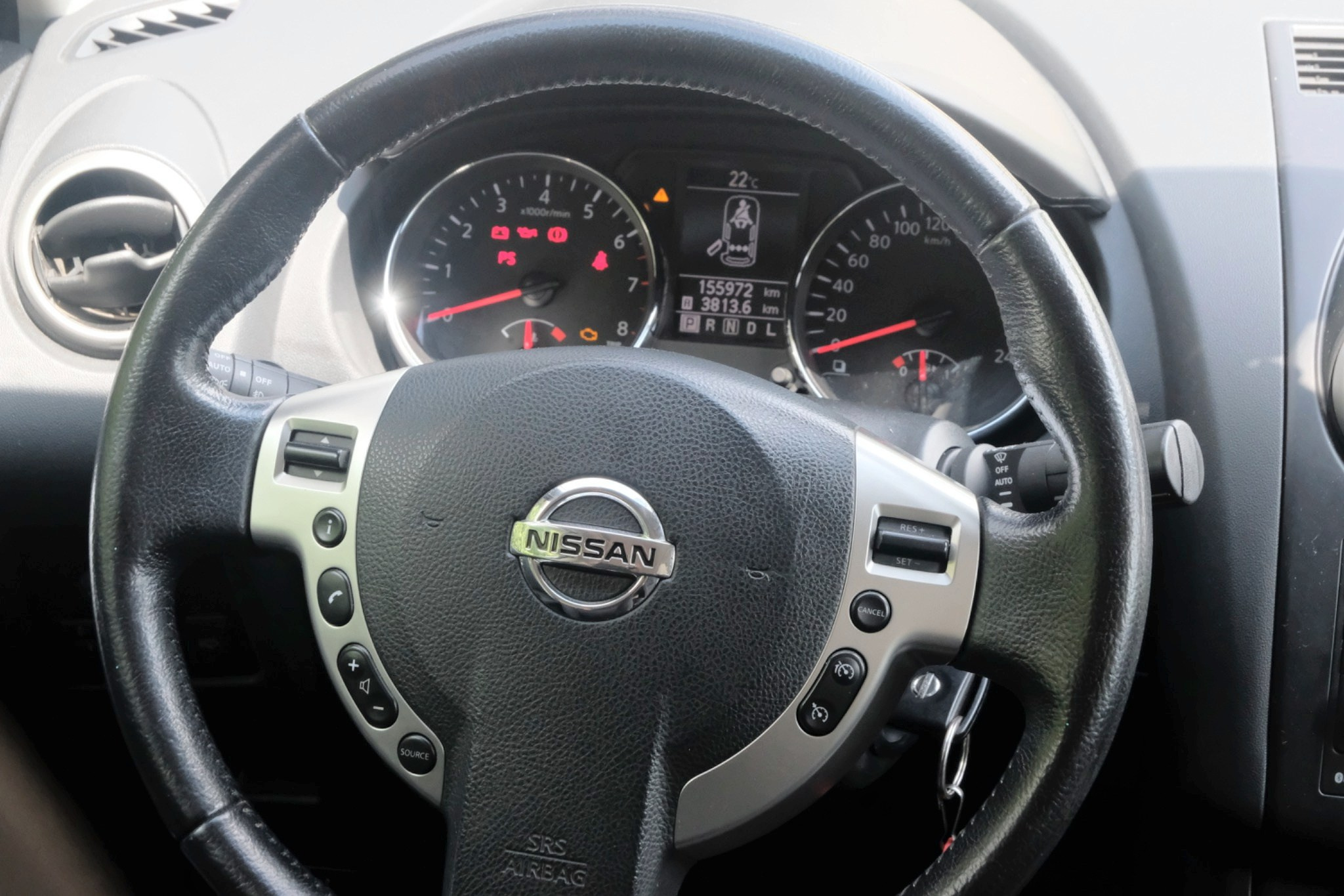 NISSAN Qashqai на продажу. Видео и фото для бизнеса, образования и недвижимости