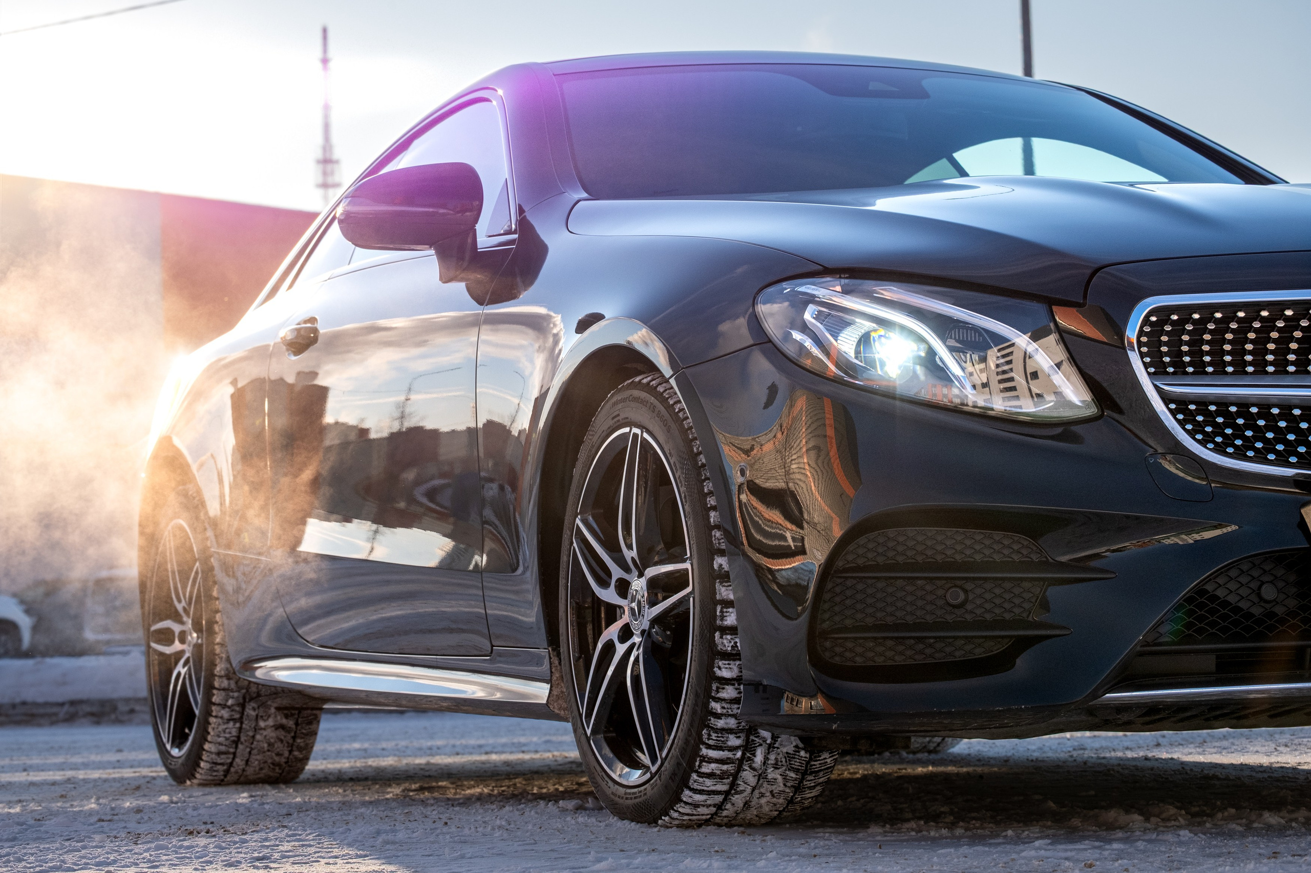 Mercedes E-Class на продажу. Видео и фото для бизнеса, образования и недвижимости