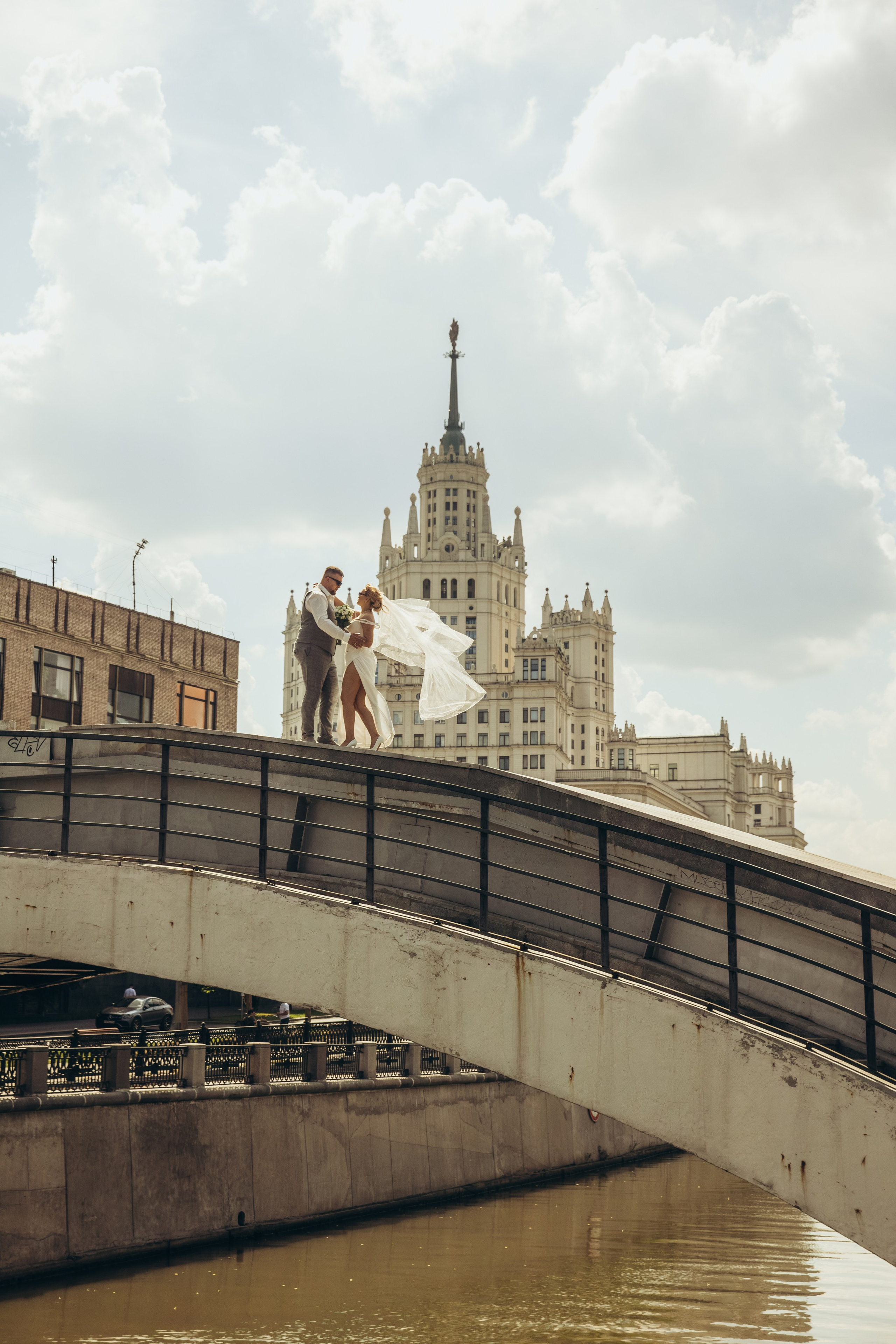 Тессинский мост свадьба. Свадебный и семейный фотограф Москва и Московская область