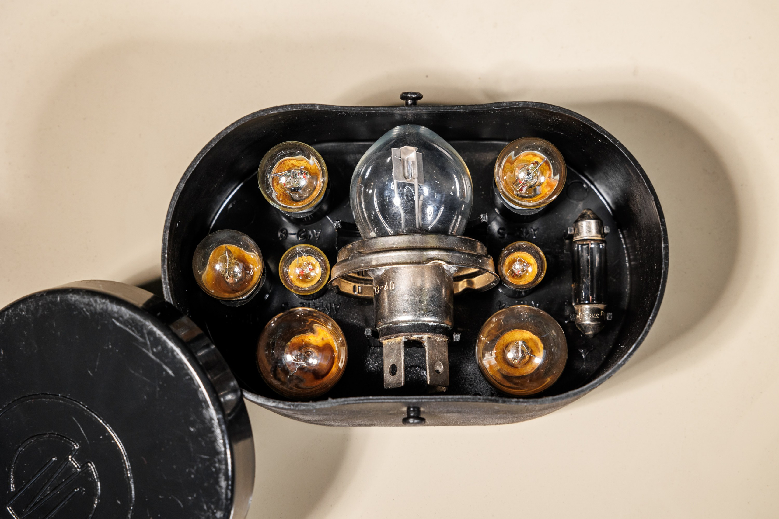 Автомобильная фотосъемка ВАЗ 2101 после реставрации в Бюро "Наследие"