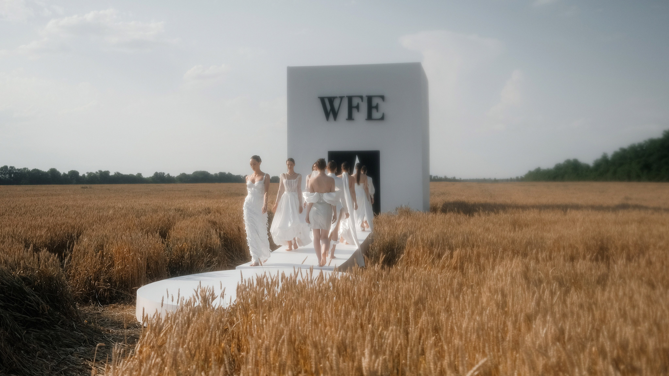 WFE. Свадебный фотограф Артем Ковалев