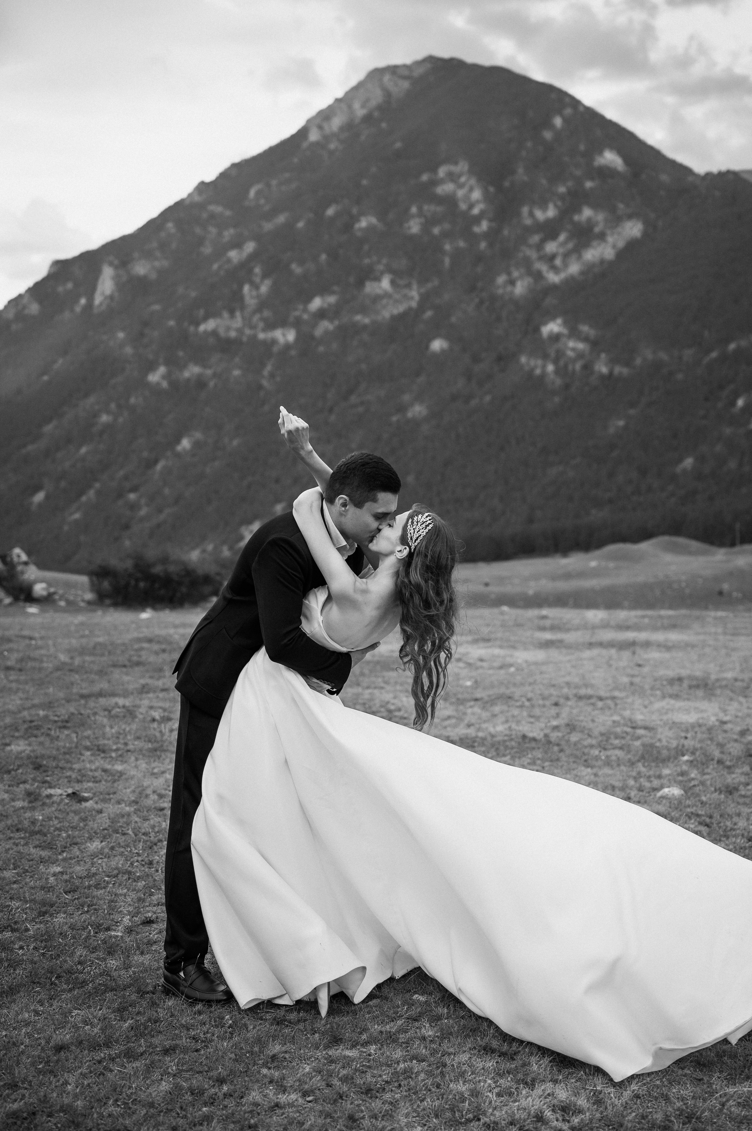 Горная свадьба Рината и Регины (09.09.24). Свадебный и travel фотограф в Волгограде, Сочи, Домбае, Европе