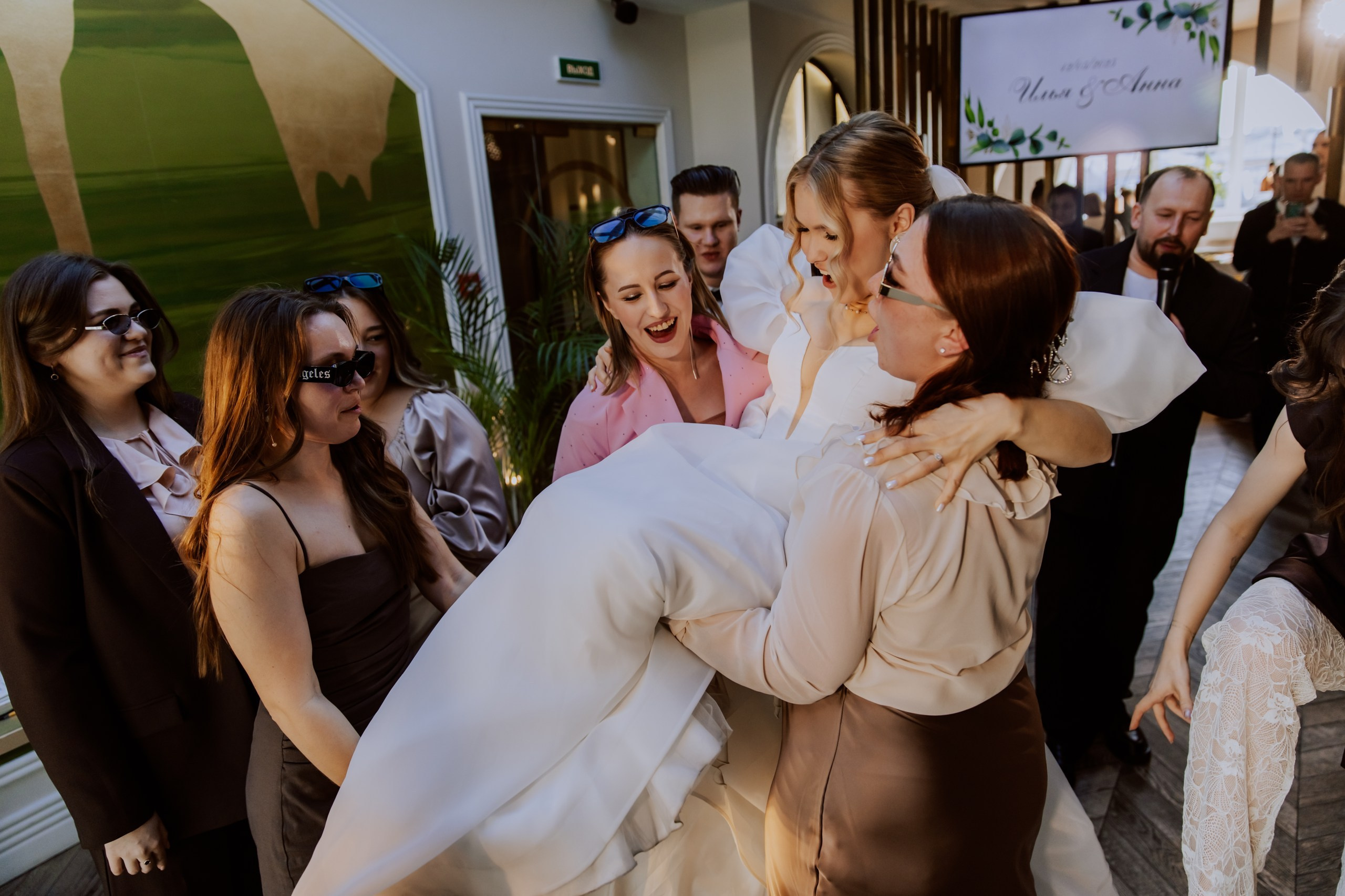 Илья и Аня. Фотограф, который снимает любовь в Санкт-Петербурге и Череповце