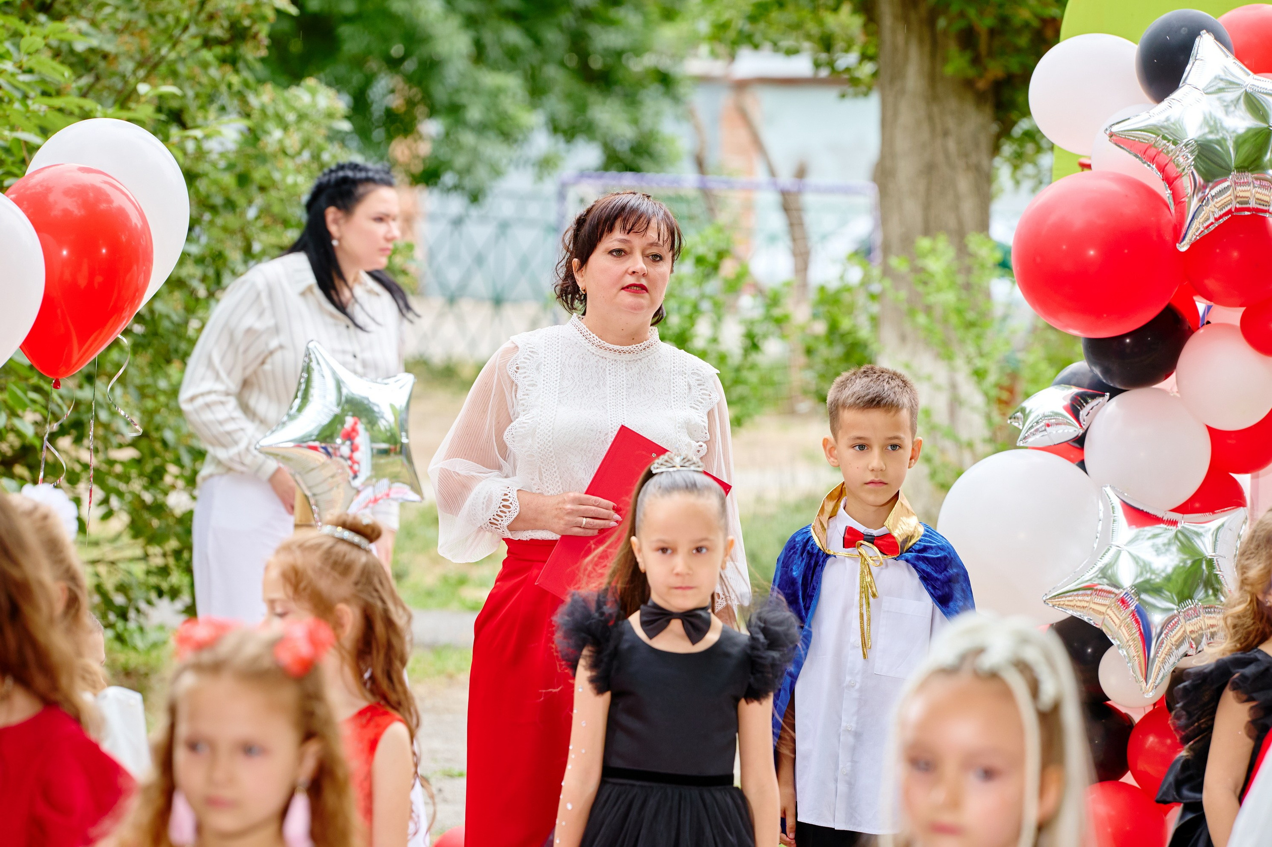 Выпускной 45 сад. Фотограф Выпускные альбомы Таганрог Сергей Коробченко