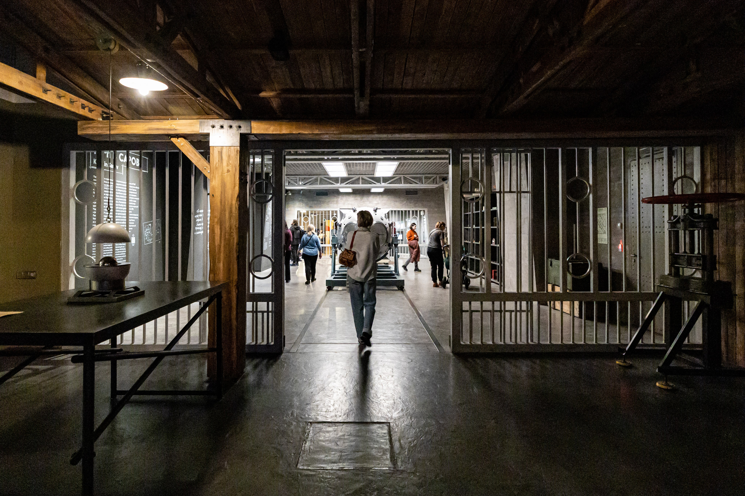 Выставка в павильоне АТОМ. Фотографирую жизнь! Московский фотограф волонтер