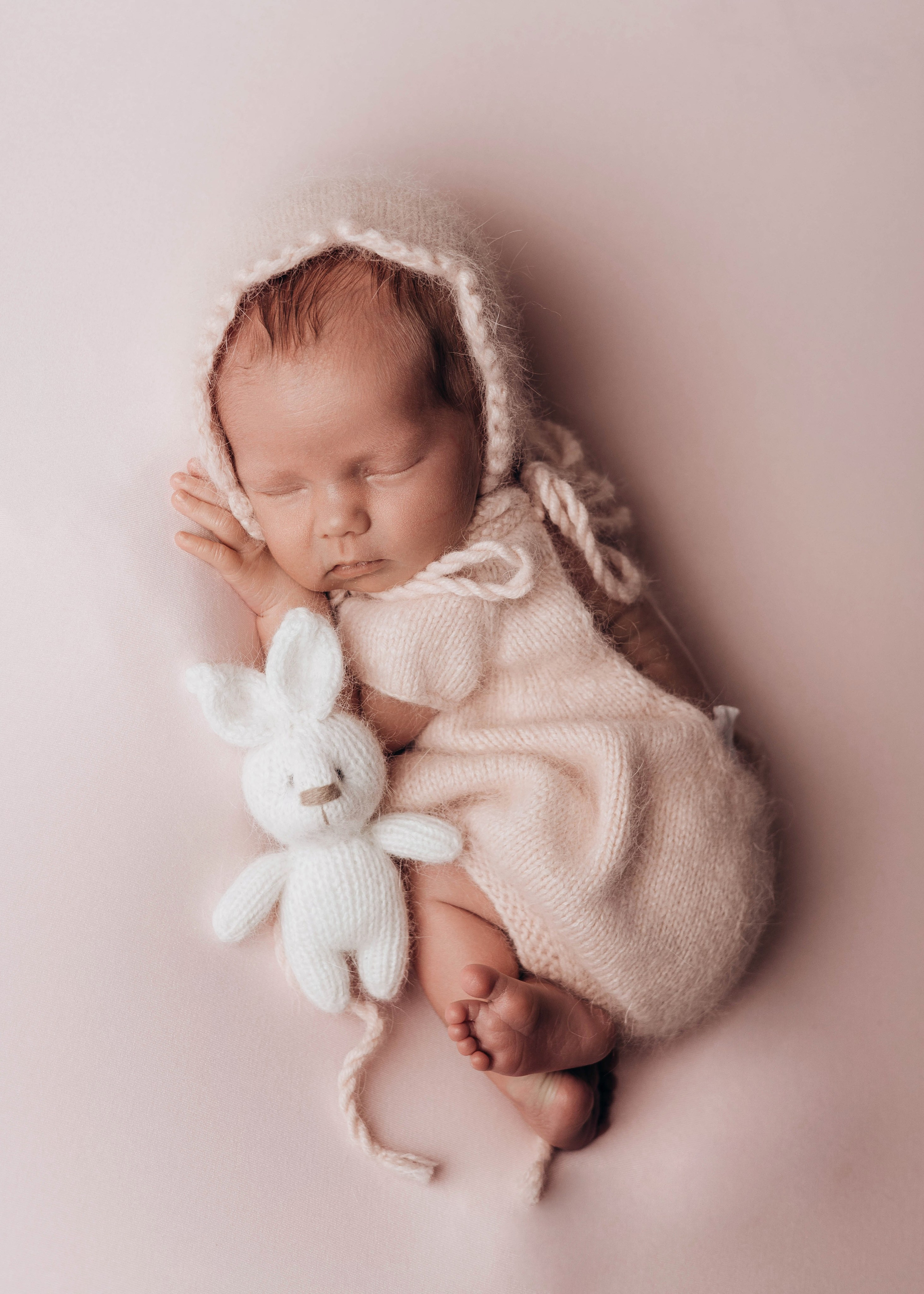 НОВОРОЖДЕННЫЕ МАЛЫШИ. Фотосессия новорожденных в Москве и Московской области
