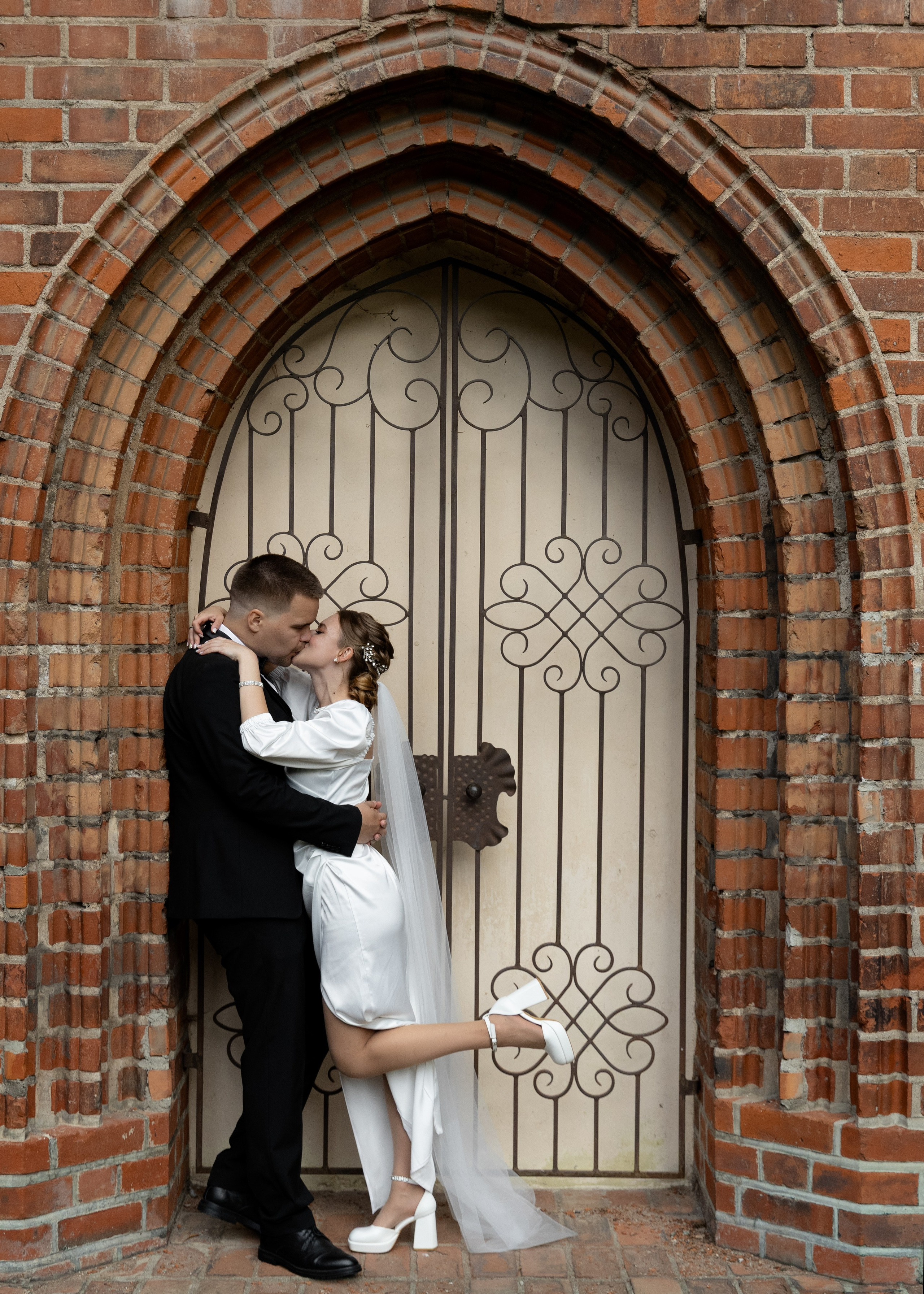 Свадебная прогулка в Калининграде | Арина & Максим. Фотограф в Калининграде Сокирко Светлана