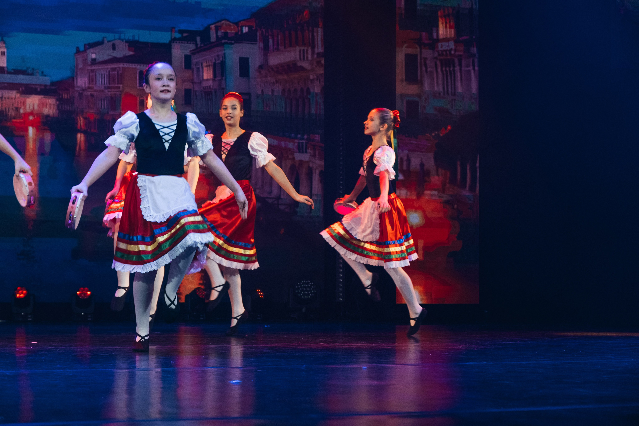 СурГУ 23.12.23. Репортажный и свадебный фотограф в Сургуте