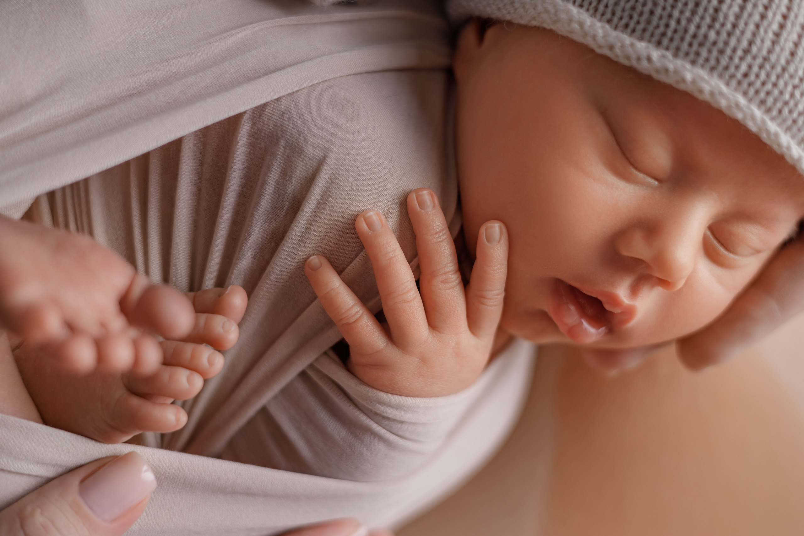 Владимир. Евгения Горбунова фотограф новорожденных в Новом Уренгое
