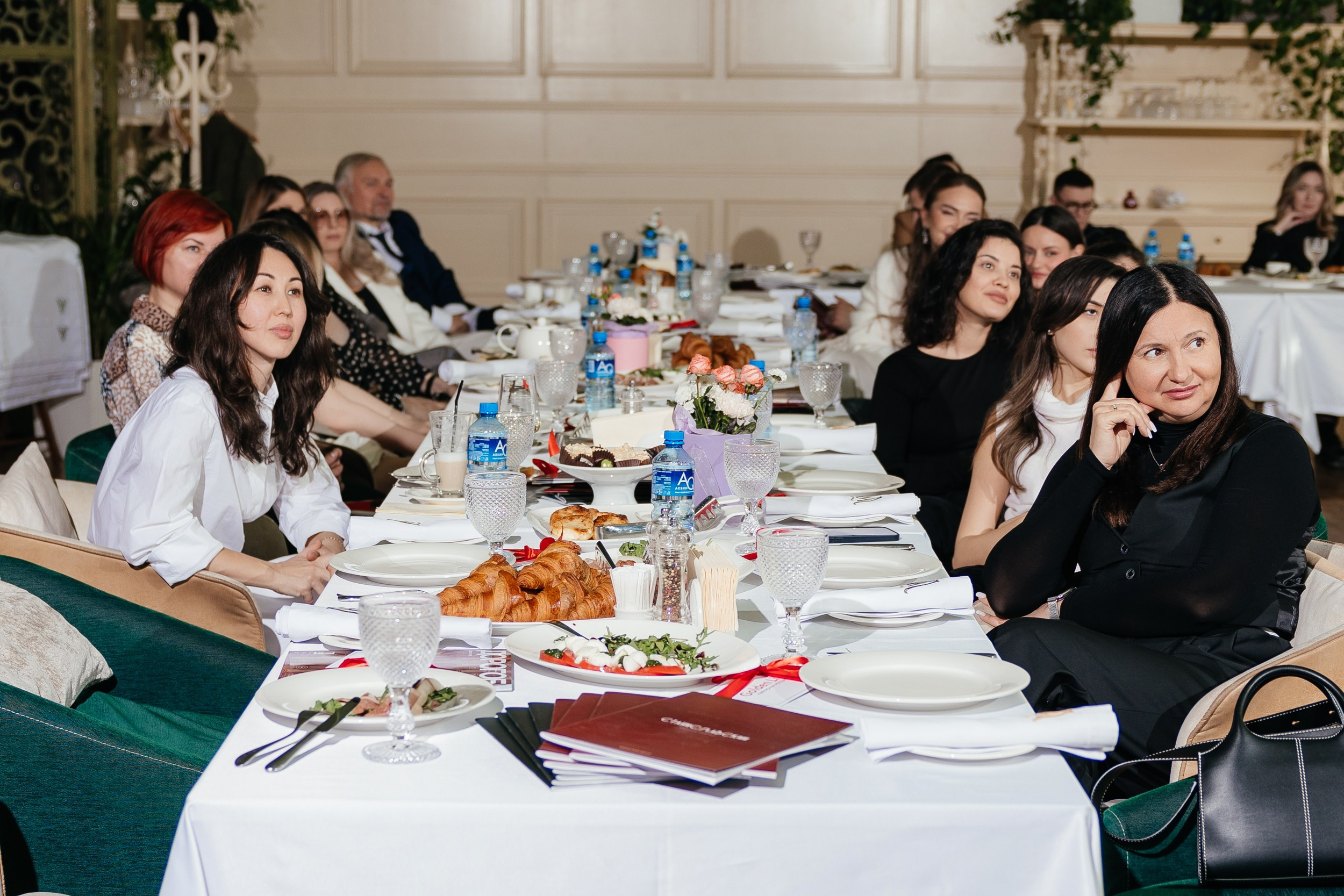 «Завтрак с Дорогим». Разговор об искусстве с Мариной Тевзадзе. Репортажный и свадебный фотограф в Краснодаре Владислав Рыжов