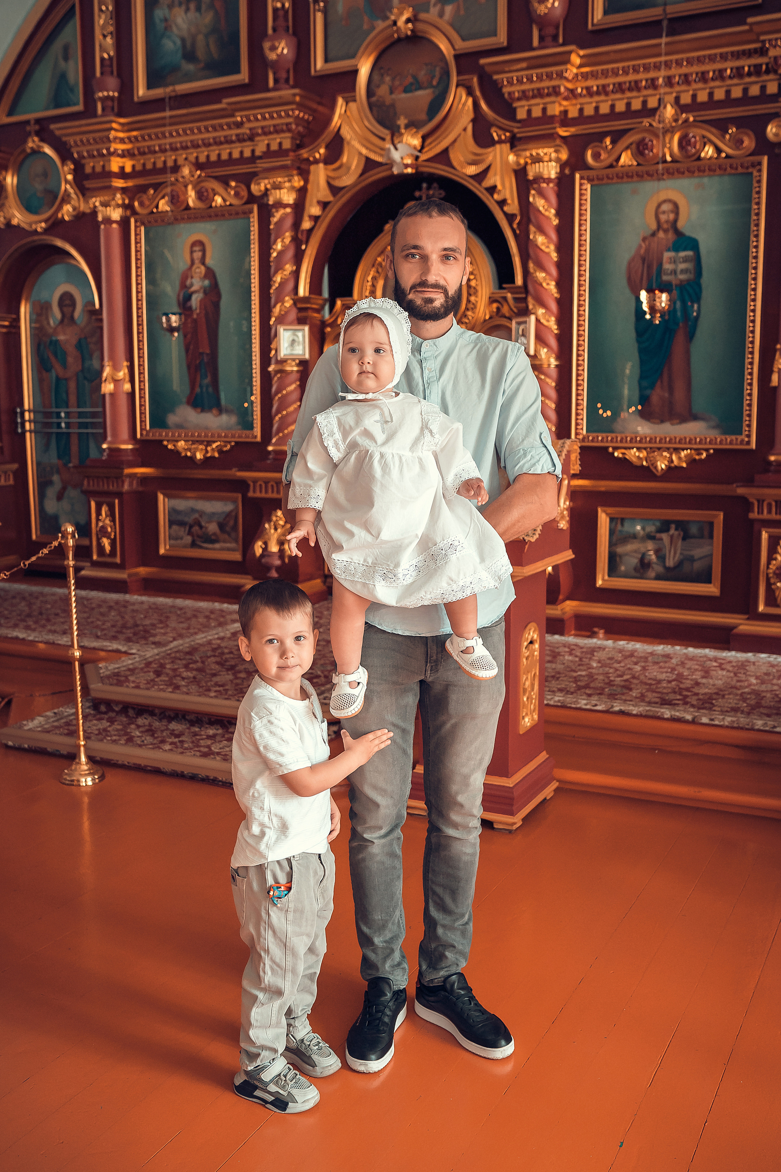 Крещение Кристины, Благовещенский Собор. Фотограф на Крещение и Венчание в Красноярске Рамазанова Юлия