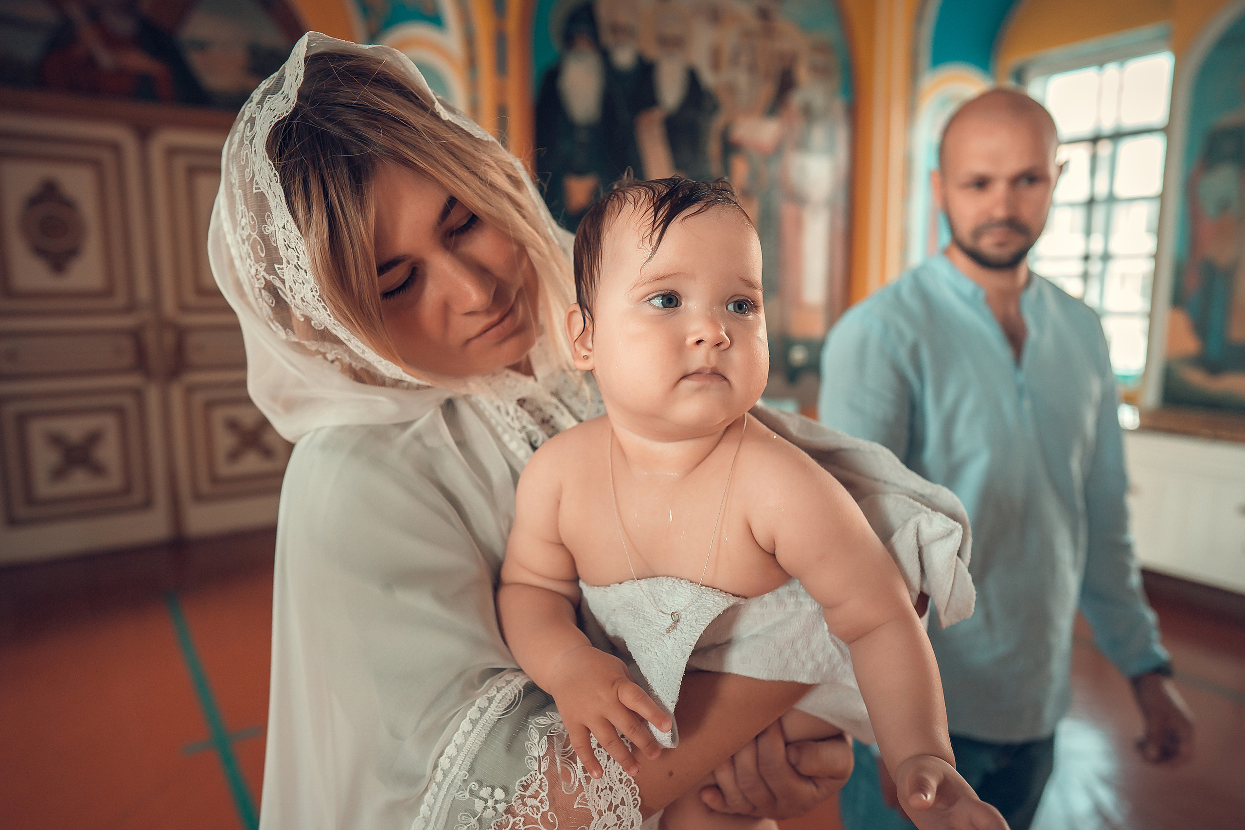 Крещение Кристины, Благовещенский Собор. Фотограф на Крещение и Венчание в Красноярске Рамазанова Юлия