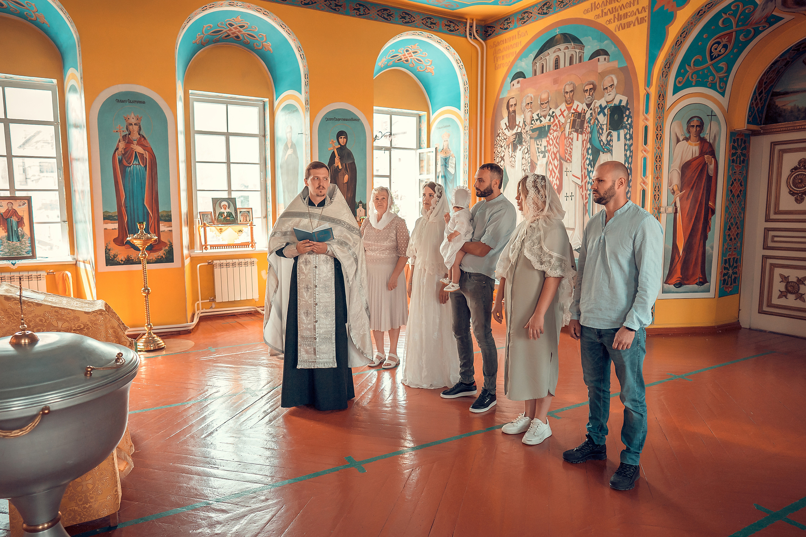 Крещение Кристины, Благовещенский Собор. Фотограф на Крещение и Венчание в Красноярске Рамазанова Юлия