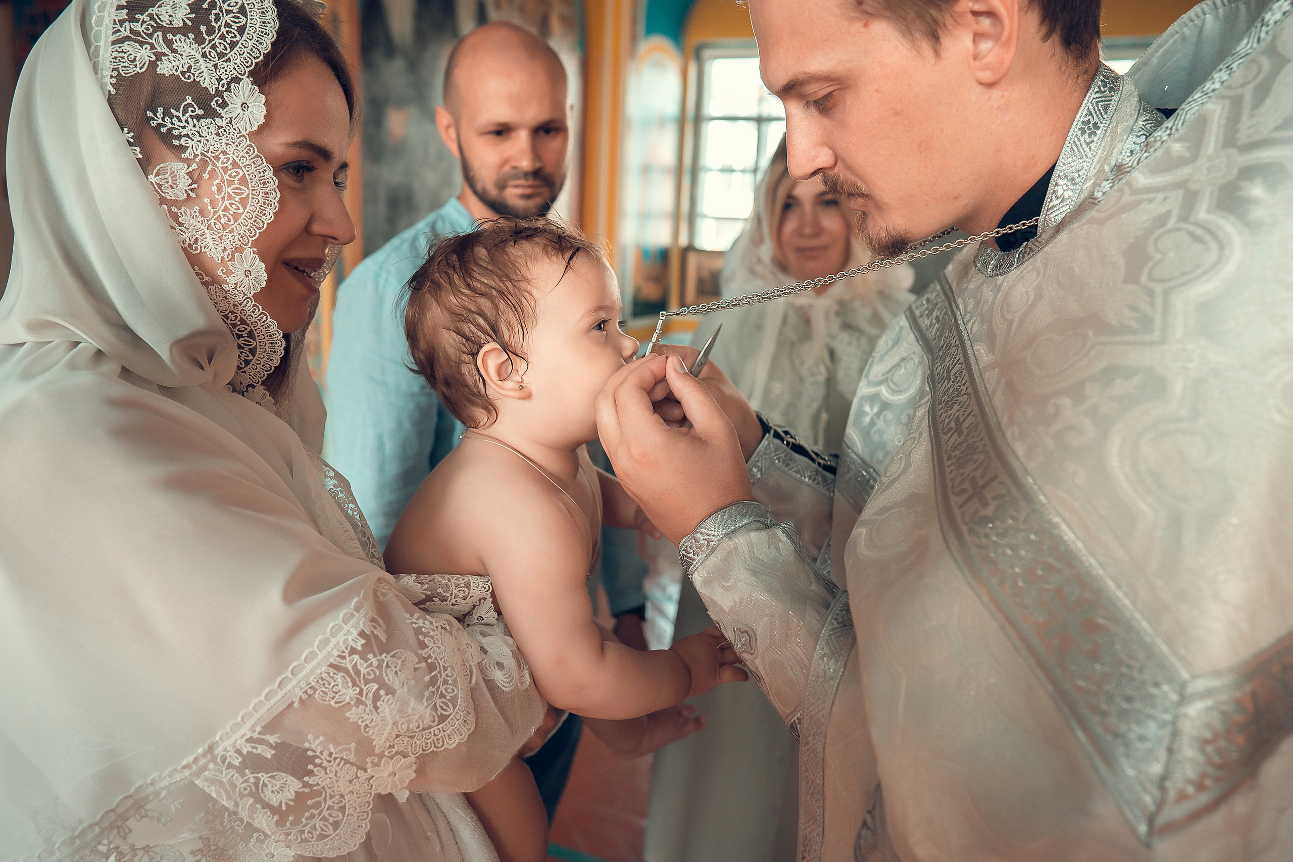 Крещение Кристины, Благовещенский Собор. Фотограф на Крещение и Венчание в Красноярске Рамазанова Юлия