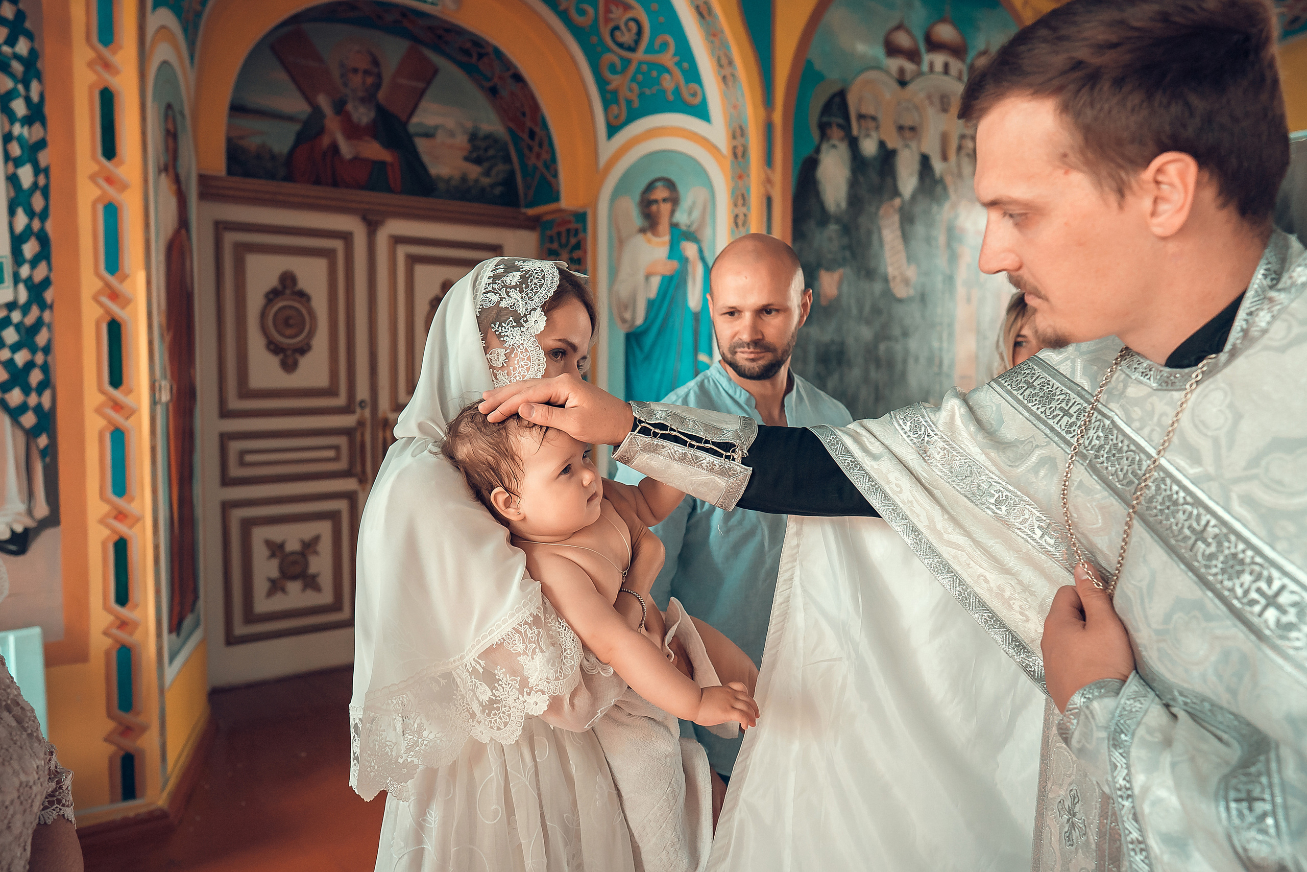 Крещение Кристины, Благовещенский Собор. Фотограф на Крещение и Венчание в Красноярске Рамазанова Юлия